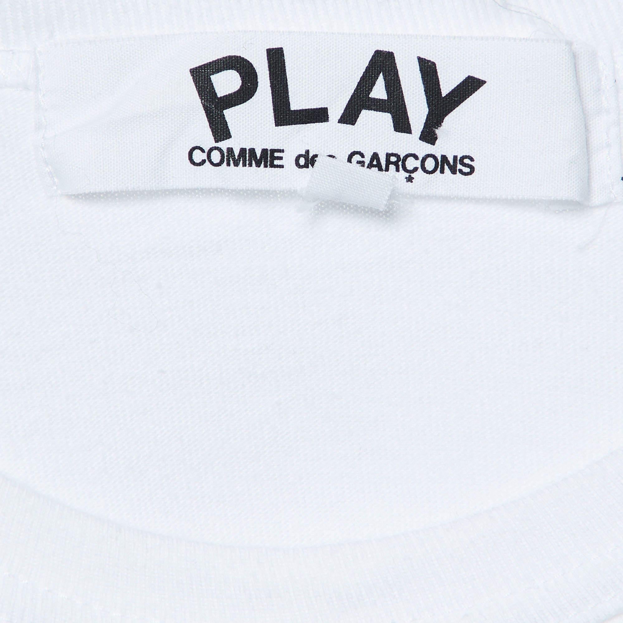 Comme Des Garcons Play White Logo Print Cotton Crew Neck T-Shirt L In condizioni buone in vendita a Dubai, Al Qouz 2