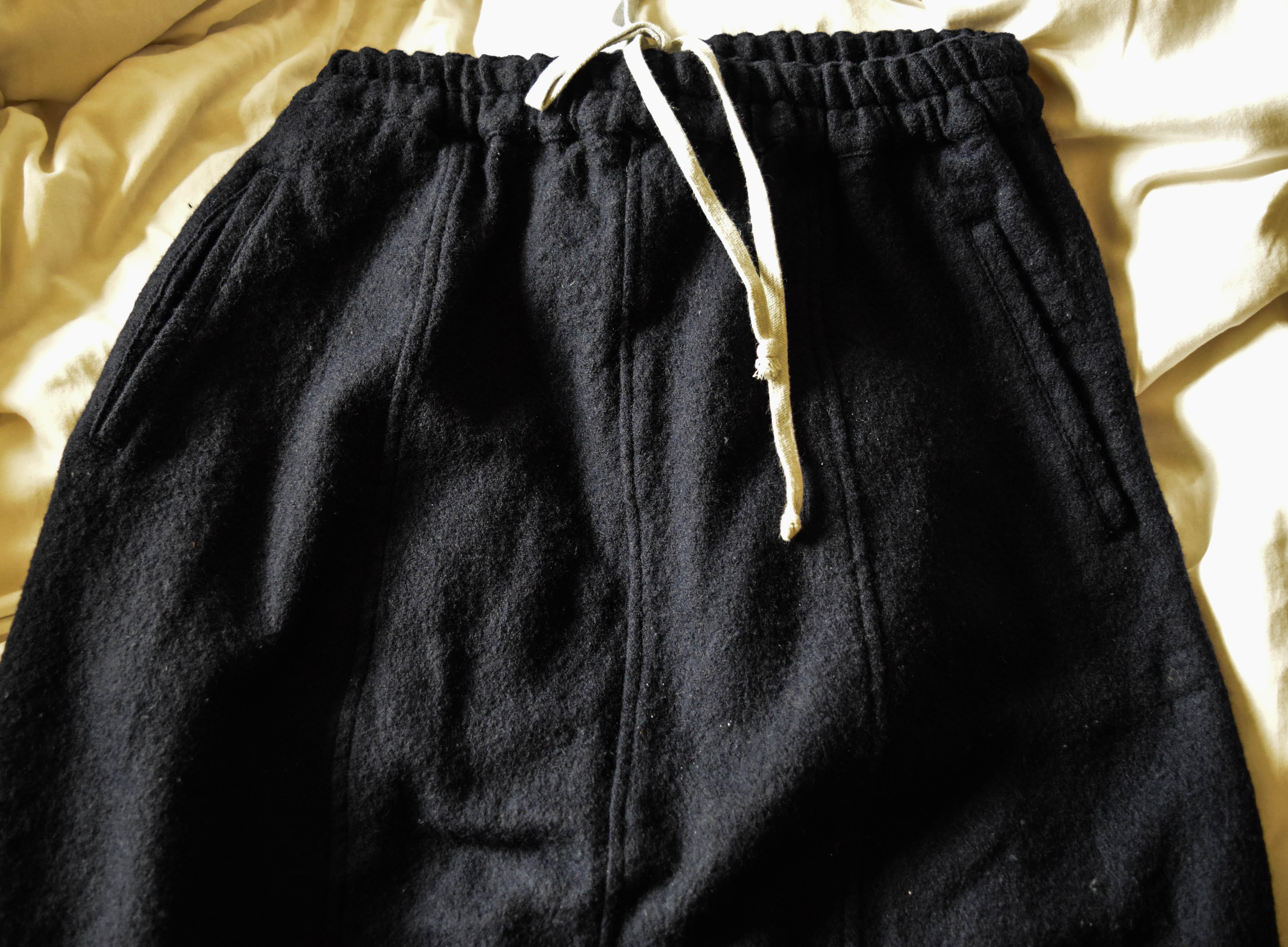 Comme des Garcons pantaloni da donna in pura lana nero in vendita 4