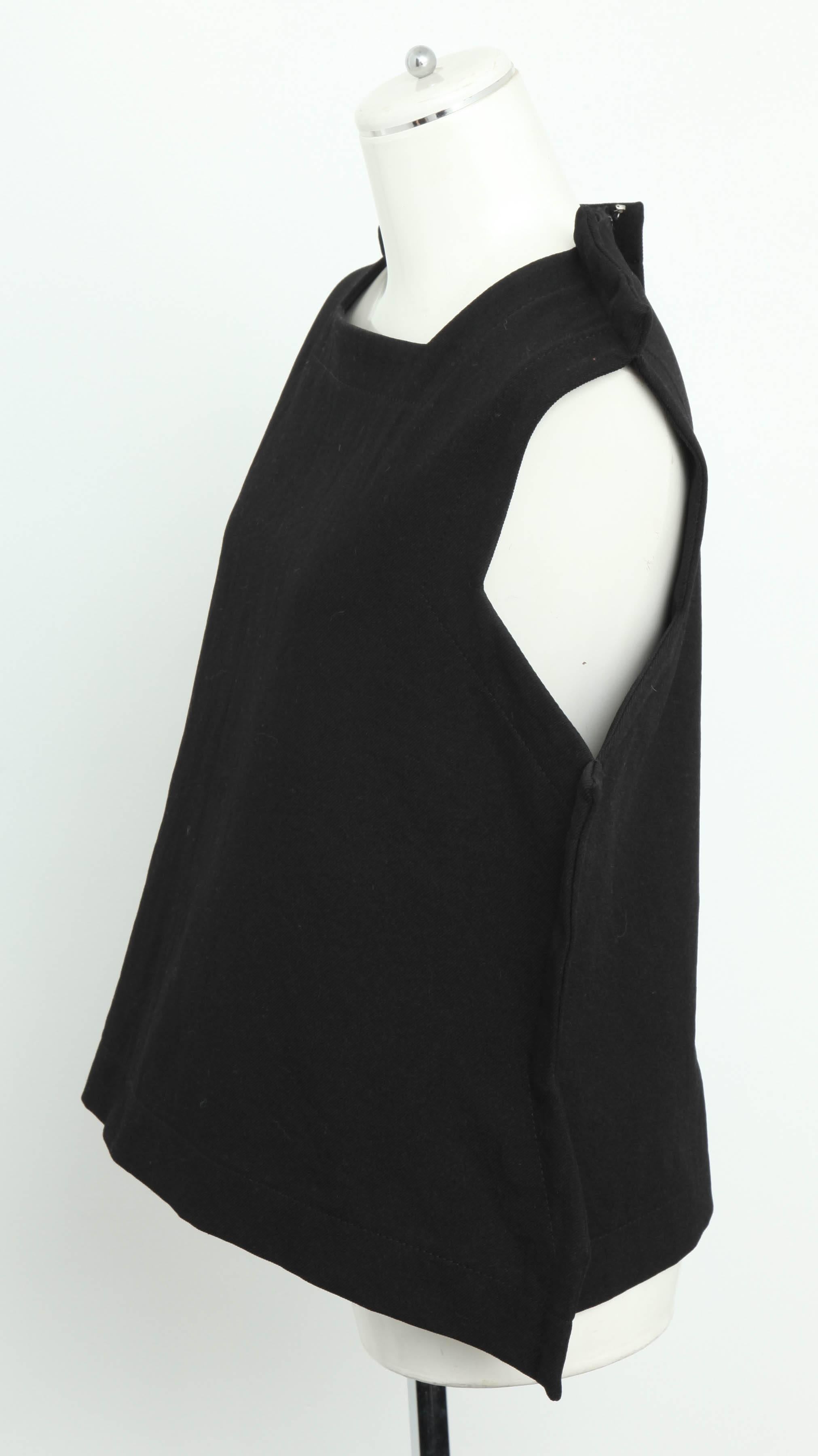 Comme Des Garcons Rare Black Top from 2 Dimensional Collection In Good Condition For Sale In Chicago, IL