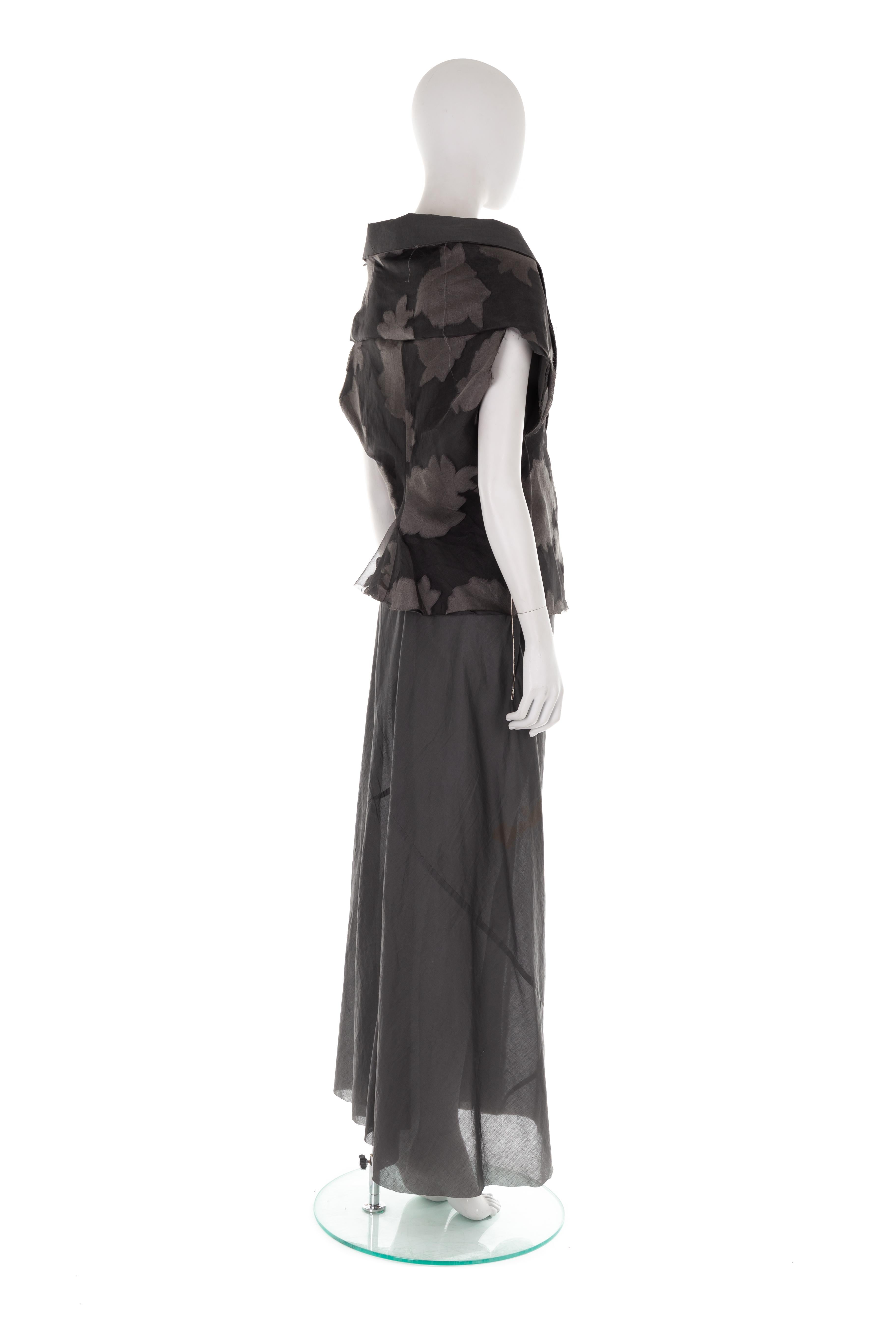 Comme Des Garçons S/S 1998 grey silk and poplin raw edge floral gown  For Sale 3