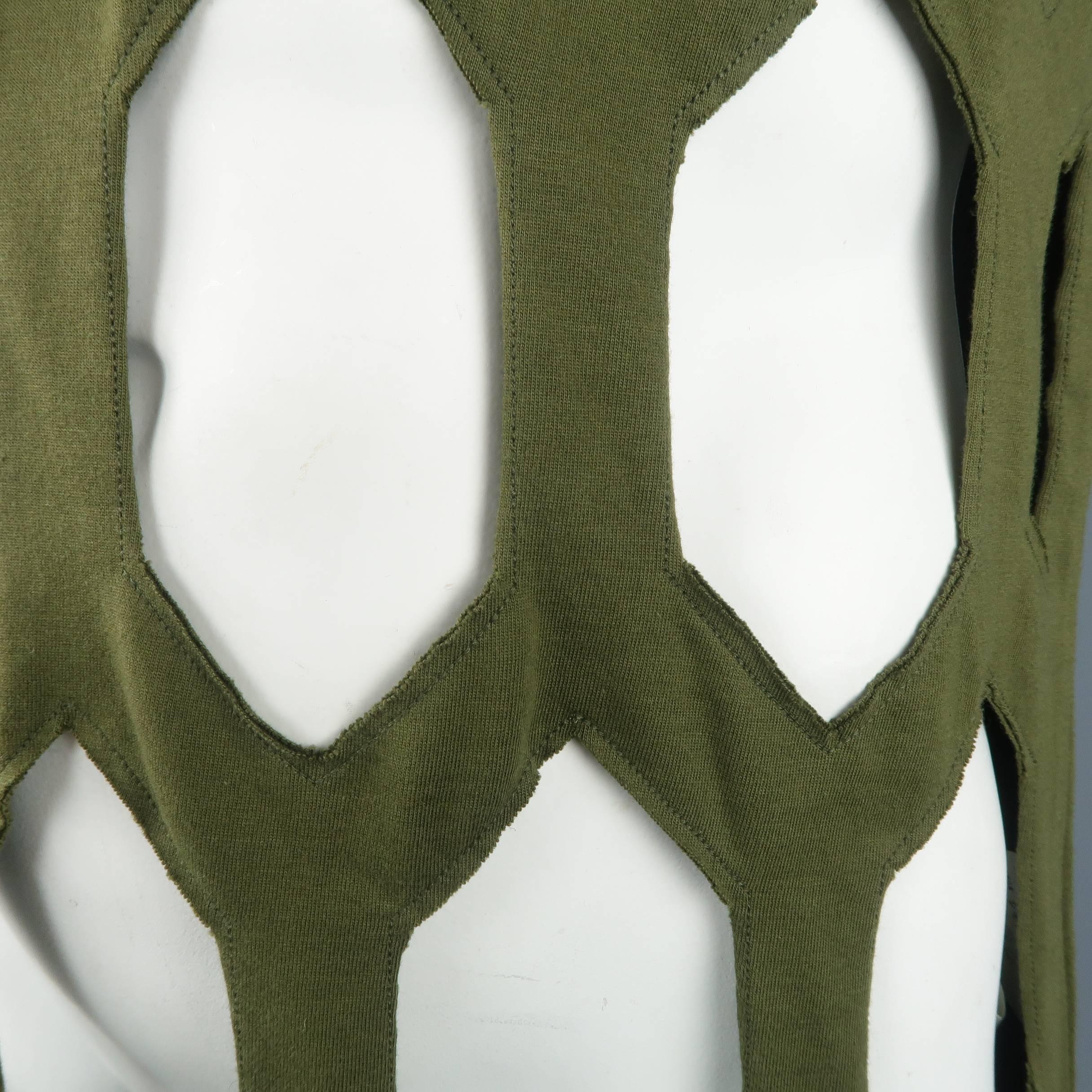 COMME des GARCONS Size L Olive Cut Out Mesh Cotton T-shirt - Spring In New Condition In San Francisco, CA