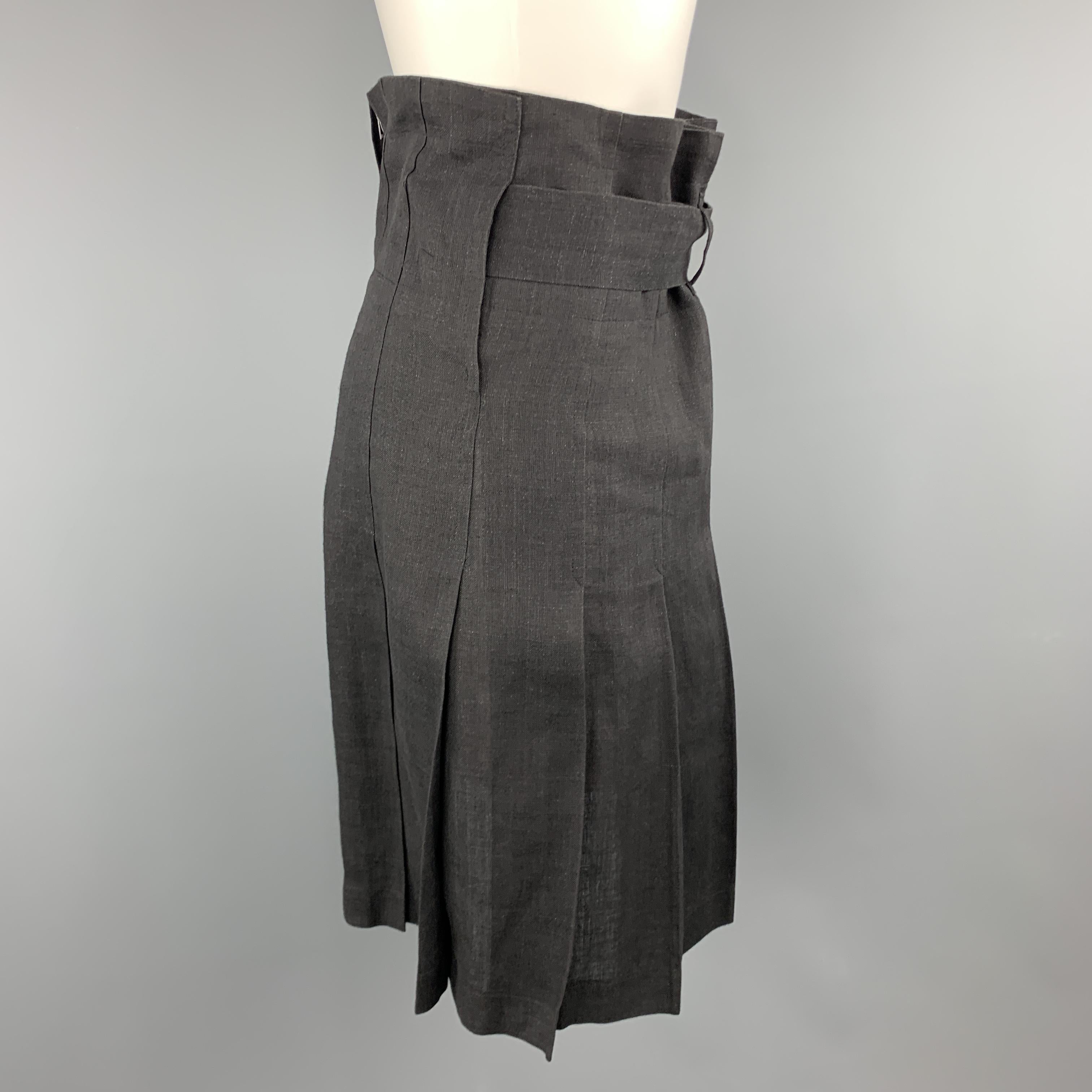 pencil skirt with pleated back