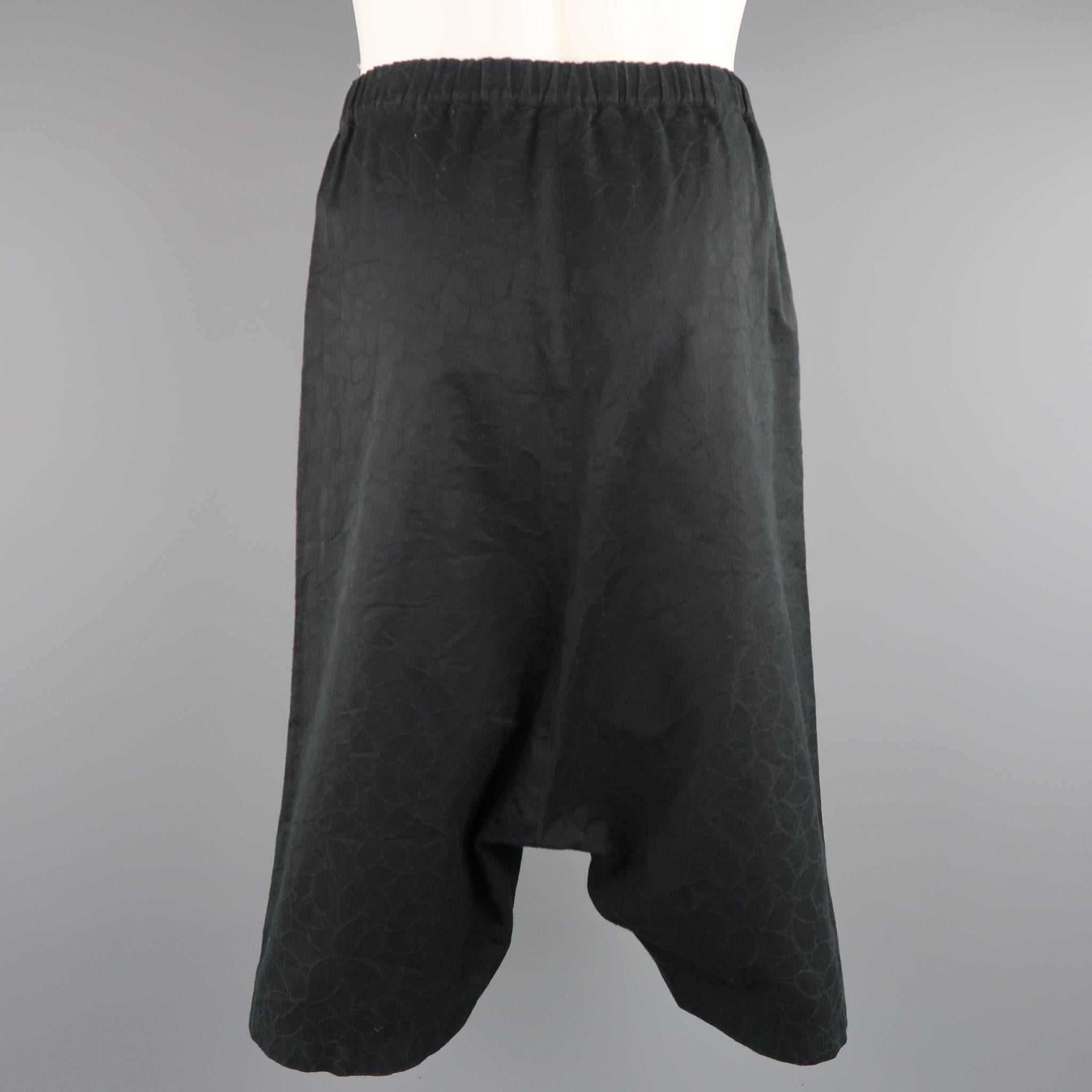 COMME des GARCONS Size XXS Black Floral Textured Drop Crotch Cropped Pants 1