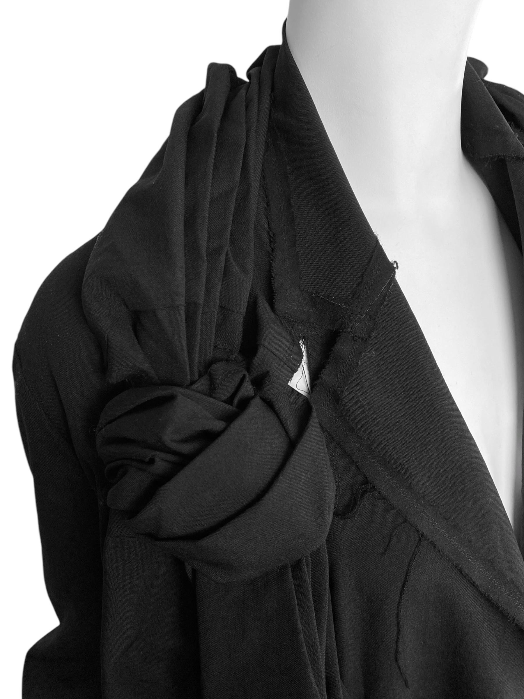 COMME DES GARÇONS ss2003 BLACK PLEATED KNOT BACKLESS BLAZER im Angebot 5
