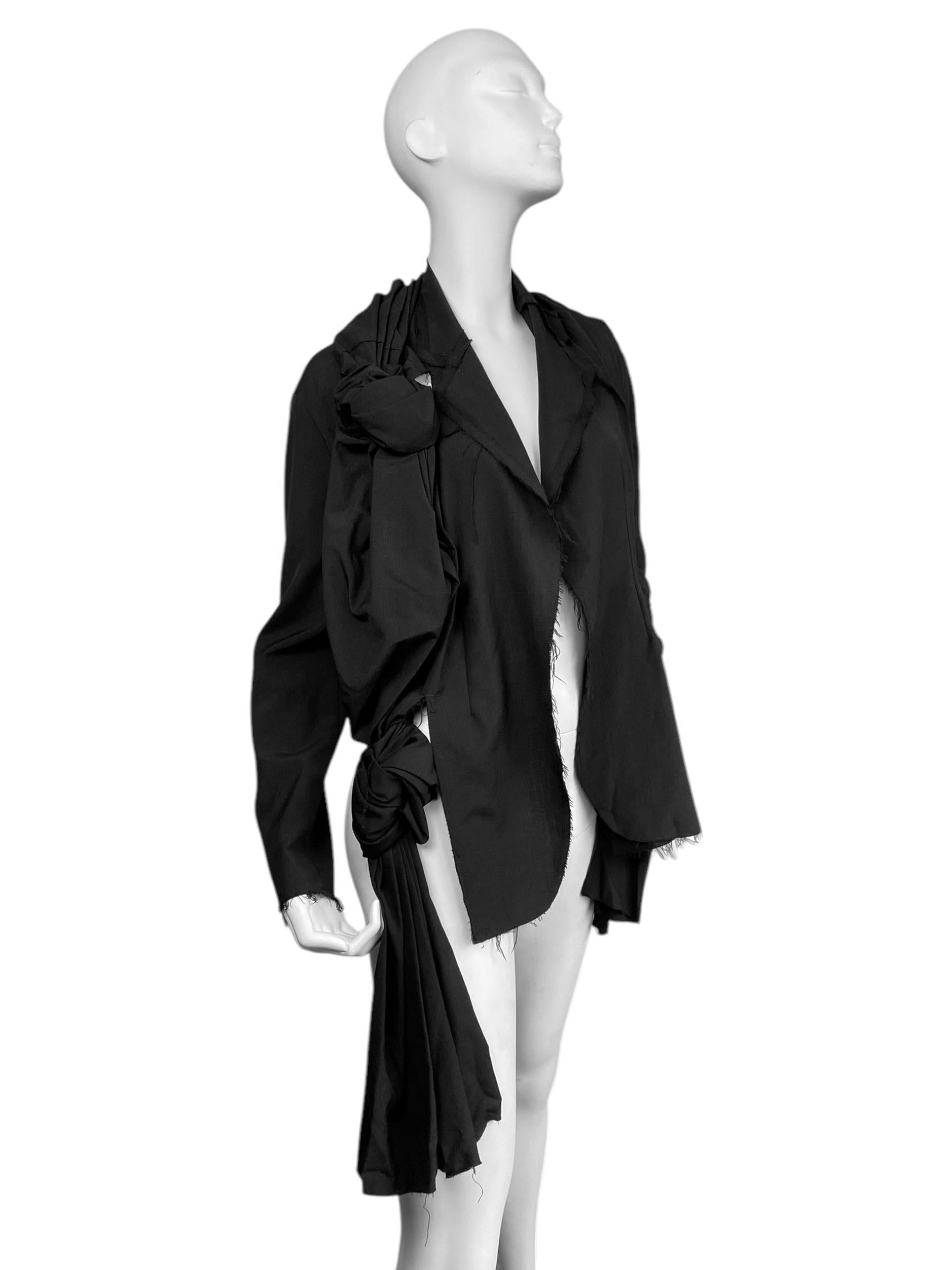 COMME DES GARÇONS ss2003 BLACK PLEATED KNOT BACKLESS BLAZER (Schwarz) im Angebot