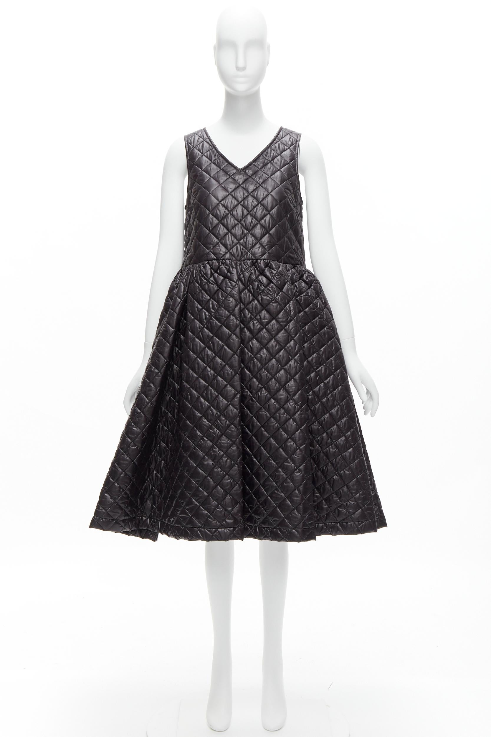 COMME DES GARCONS TRICOT 2014 black quilted nylon voluminous mou mou dress S For Sale 5