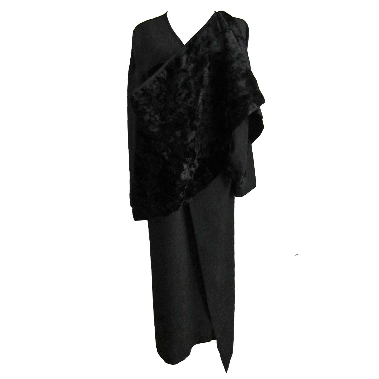Comme des Garcons Tricot Asymmetric Black Coat AD 1999 For Sale 1