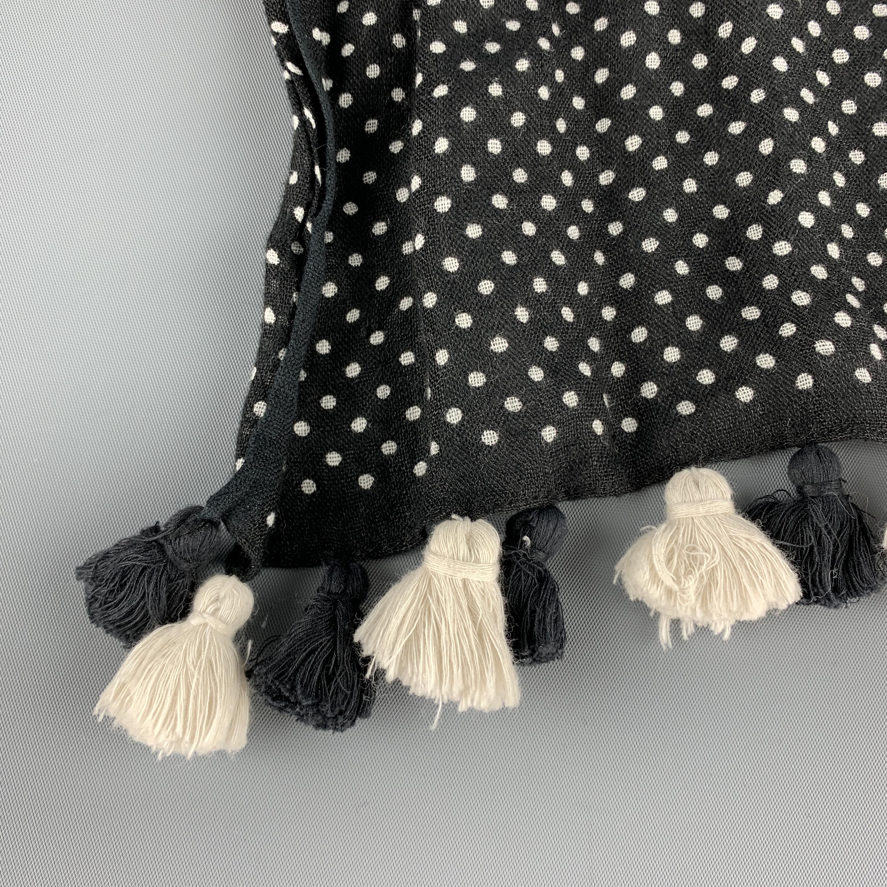 COMME des GARCONS TRICOT Black & White Polka Dot Tassel Trim Linen Shawl In Excellent Condition In San Francisco, CA