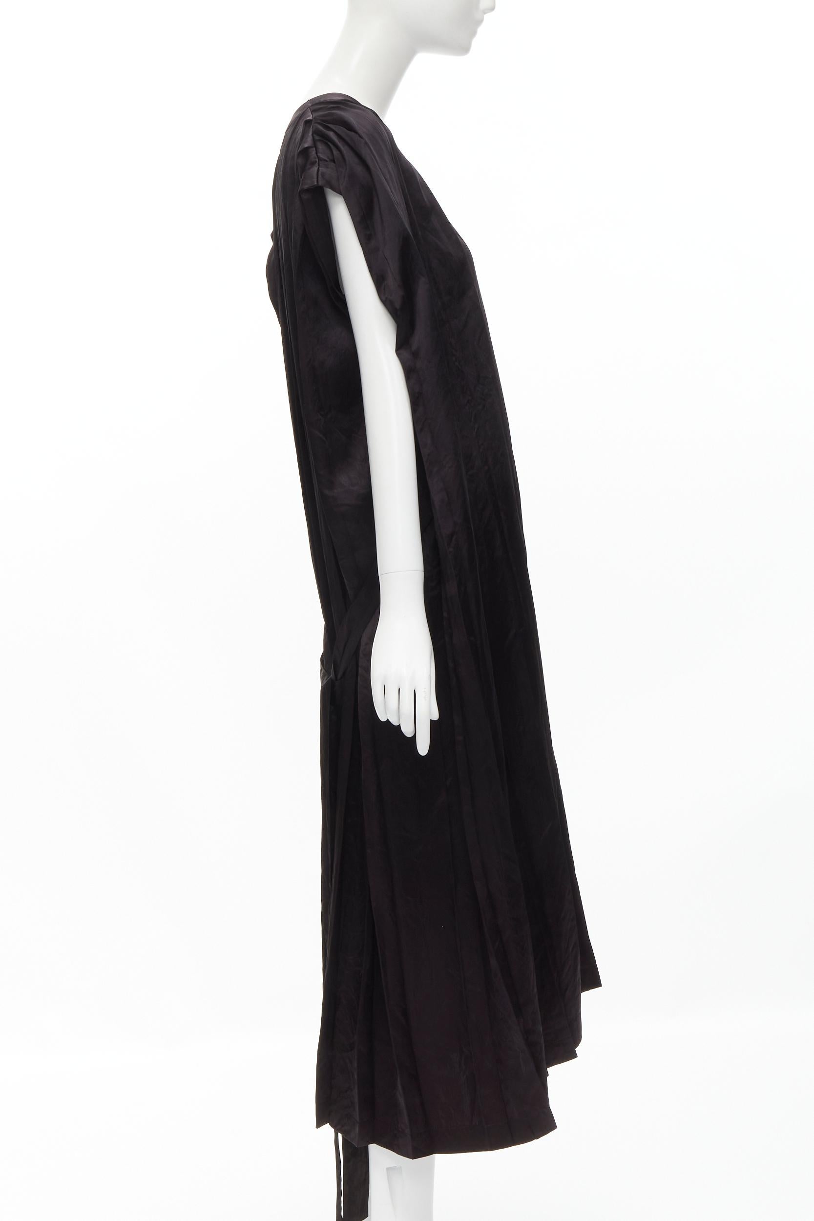 COMME DES GARCONS Vintage 1980s black triacetate V-neck oversized belted dress In Excellent Condition For Sale In Hong Kong, NT