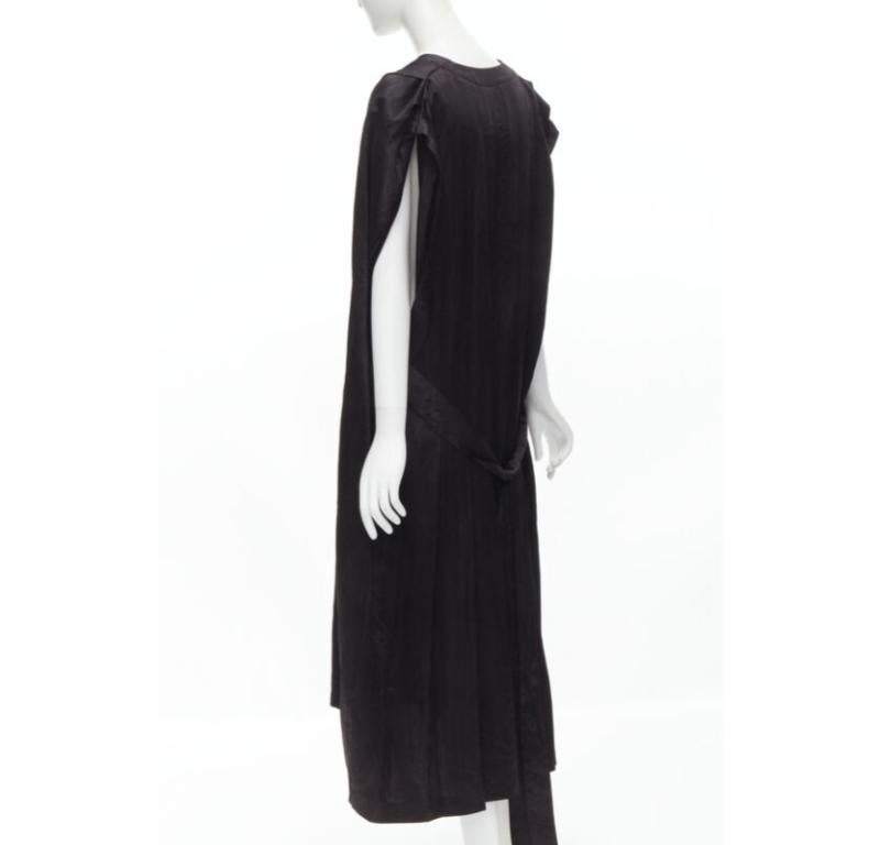 COMME DES GARCONS Abito vintage anni '80 in triacetato nero con scollo a V e cintura a pieghe in vendita 1