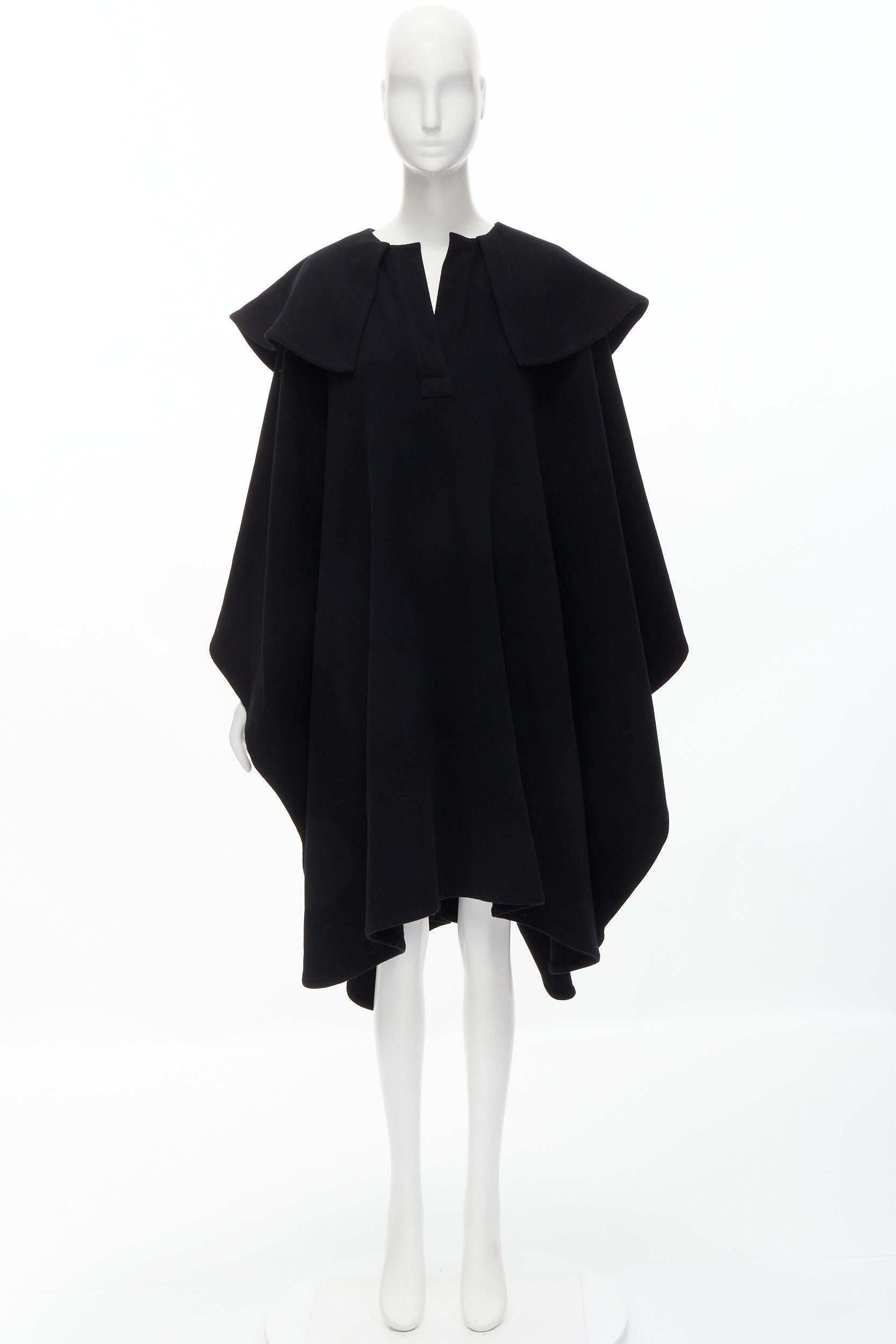COMME DES GARCONS Vintage 1980s black wool wide ruffle collar circle poncho cape For Sale 2