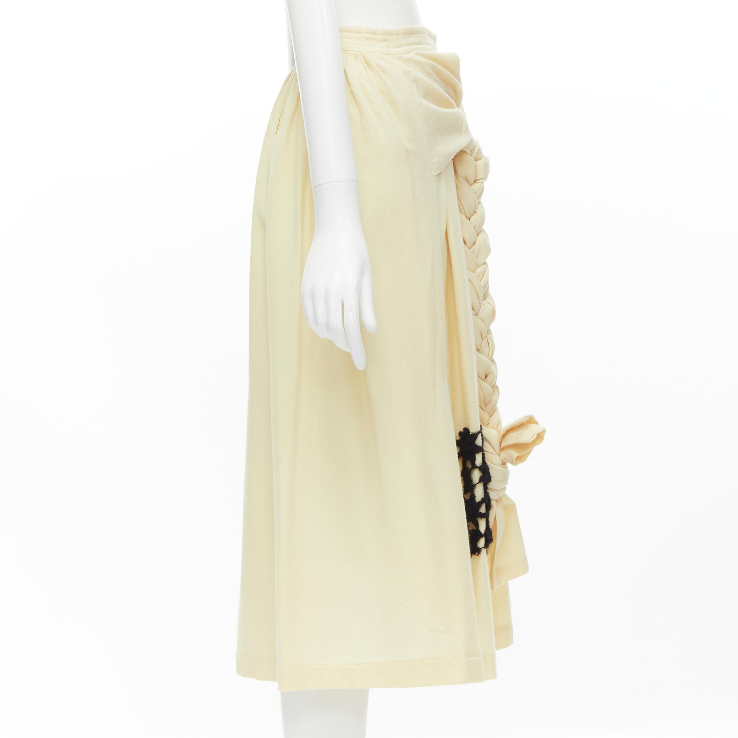 White COMME DES GARCONS Vintage 1988 cream wool braid black lattice embroidery skirt M For Sale