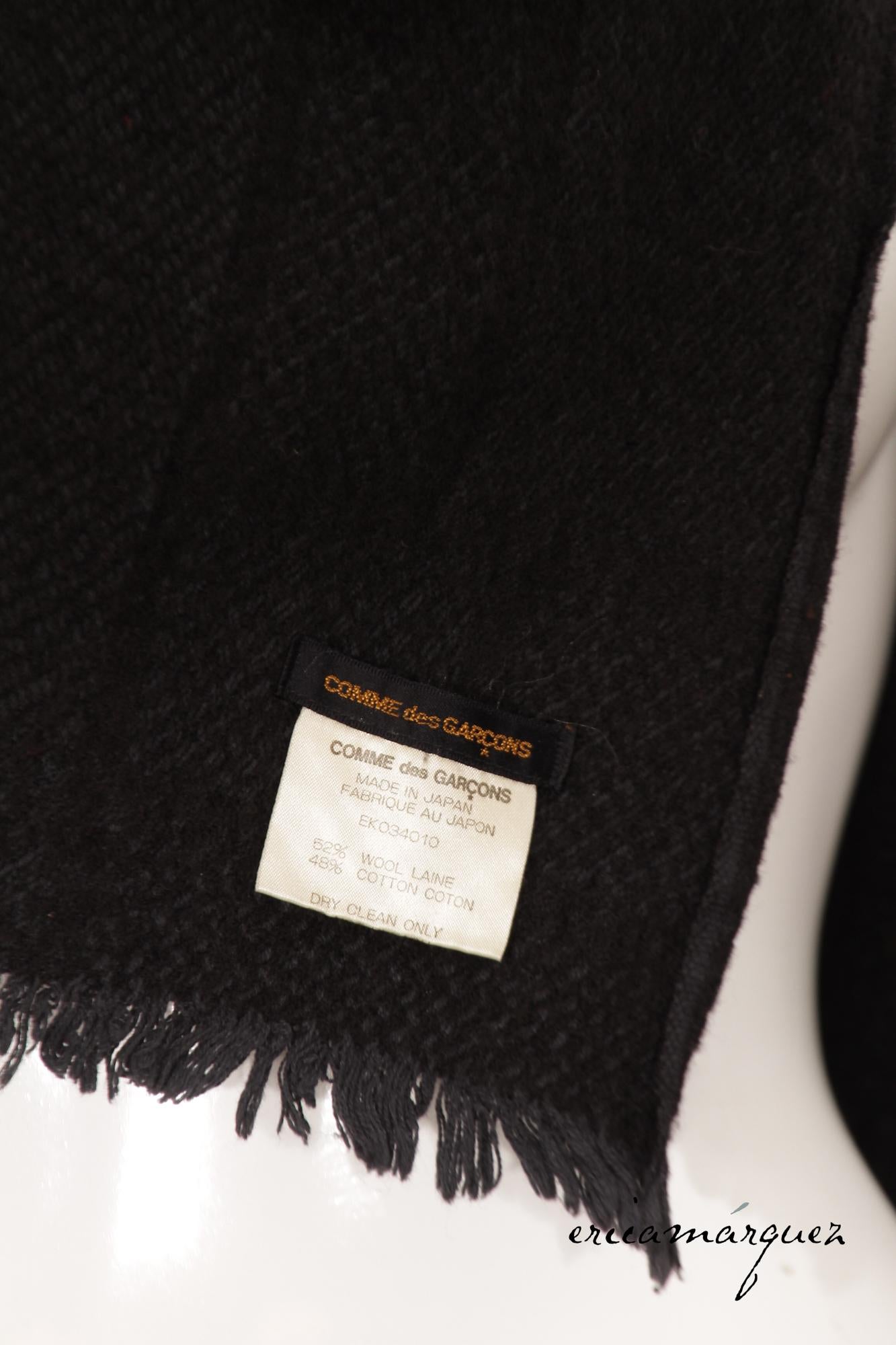 Noir COMME DES GARCONS, écharpe oversize en laine tissée Aya-Ori noir en vente