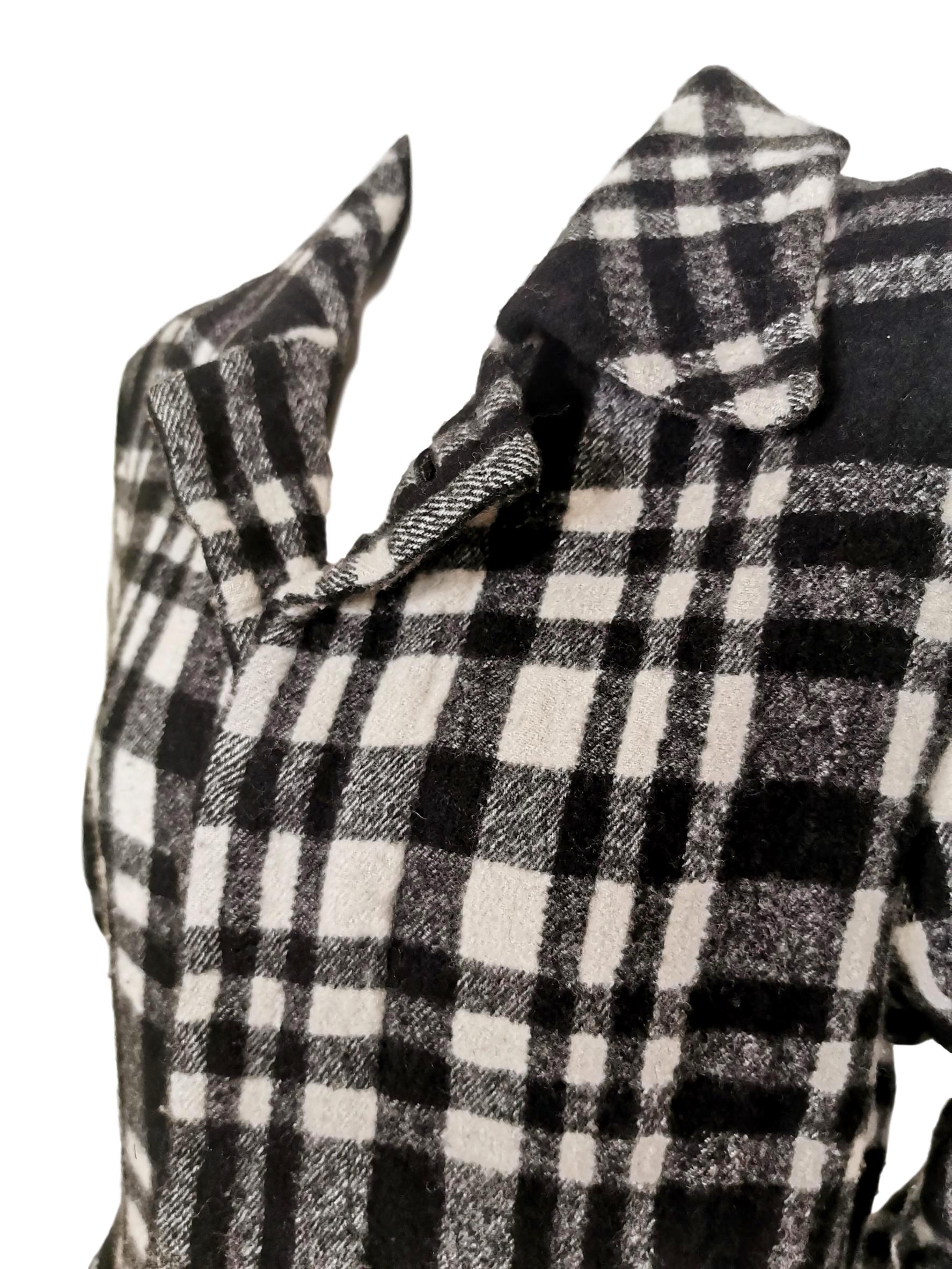 Comme des Garcons Wool Plaid Elasticated Back Coat 2007 For Sale 11