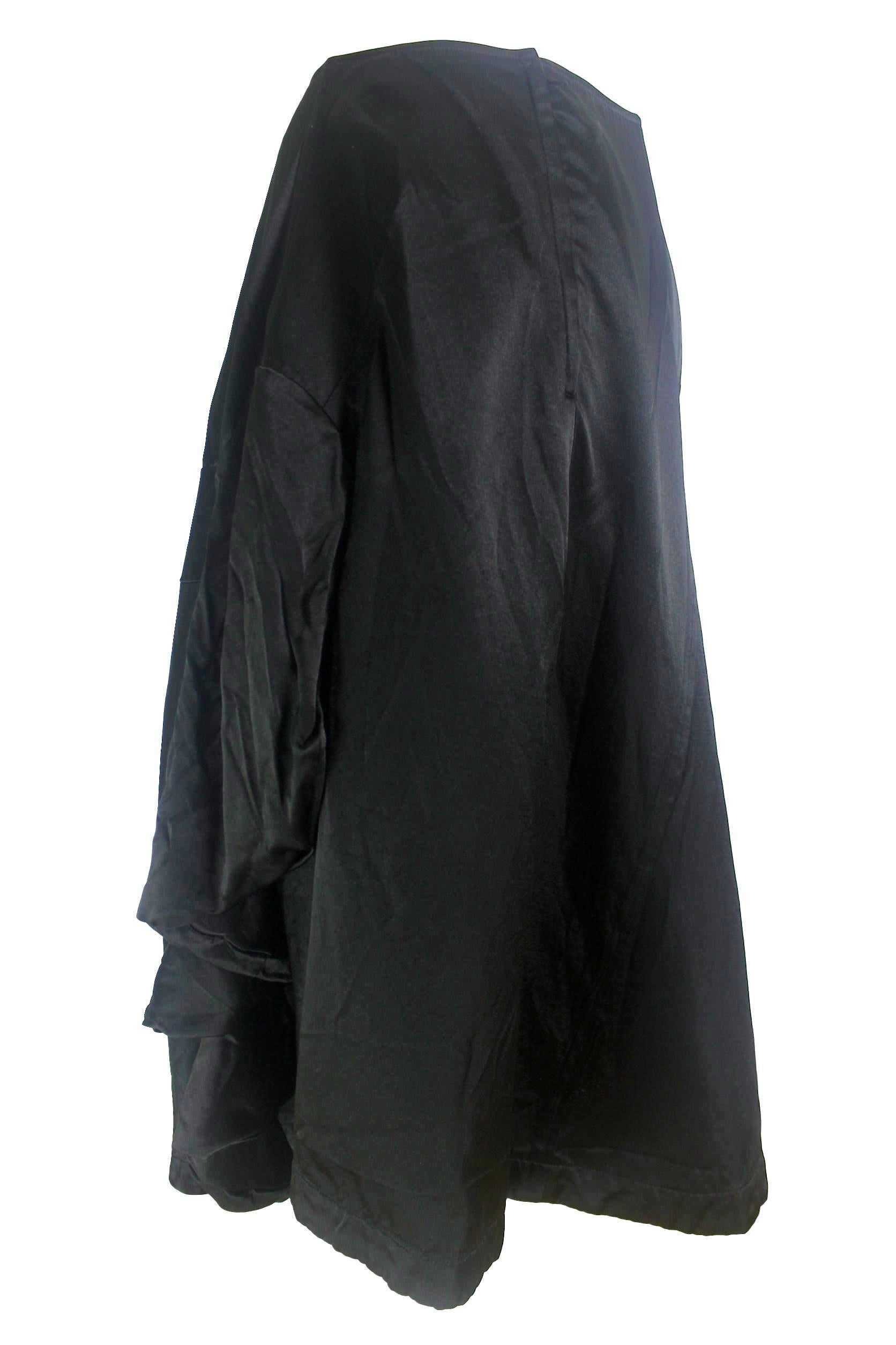 Comme des Garcons Wool/Silk Twisted Sleeve Skirt AD 2004 Dark Romance In Good Condition For Sale In Bath, GB