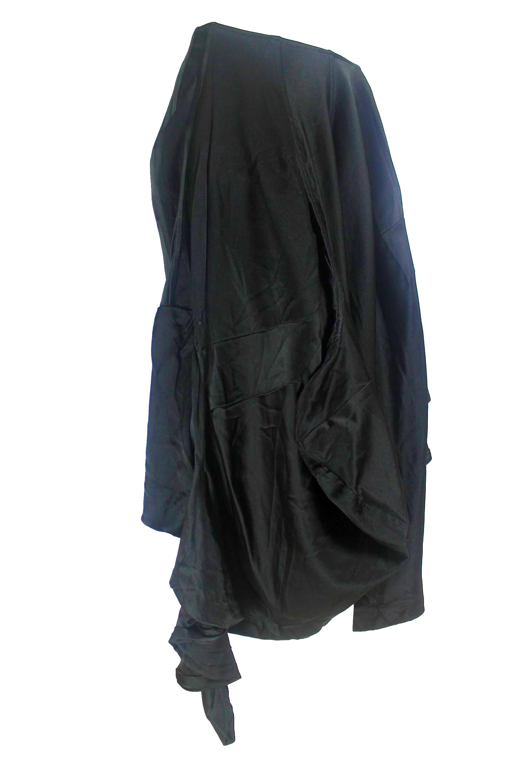 Women's Comme des Garcons Wool/Silk Twisted Sleeve Skirt AD 2004 Dark Romance For Sale