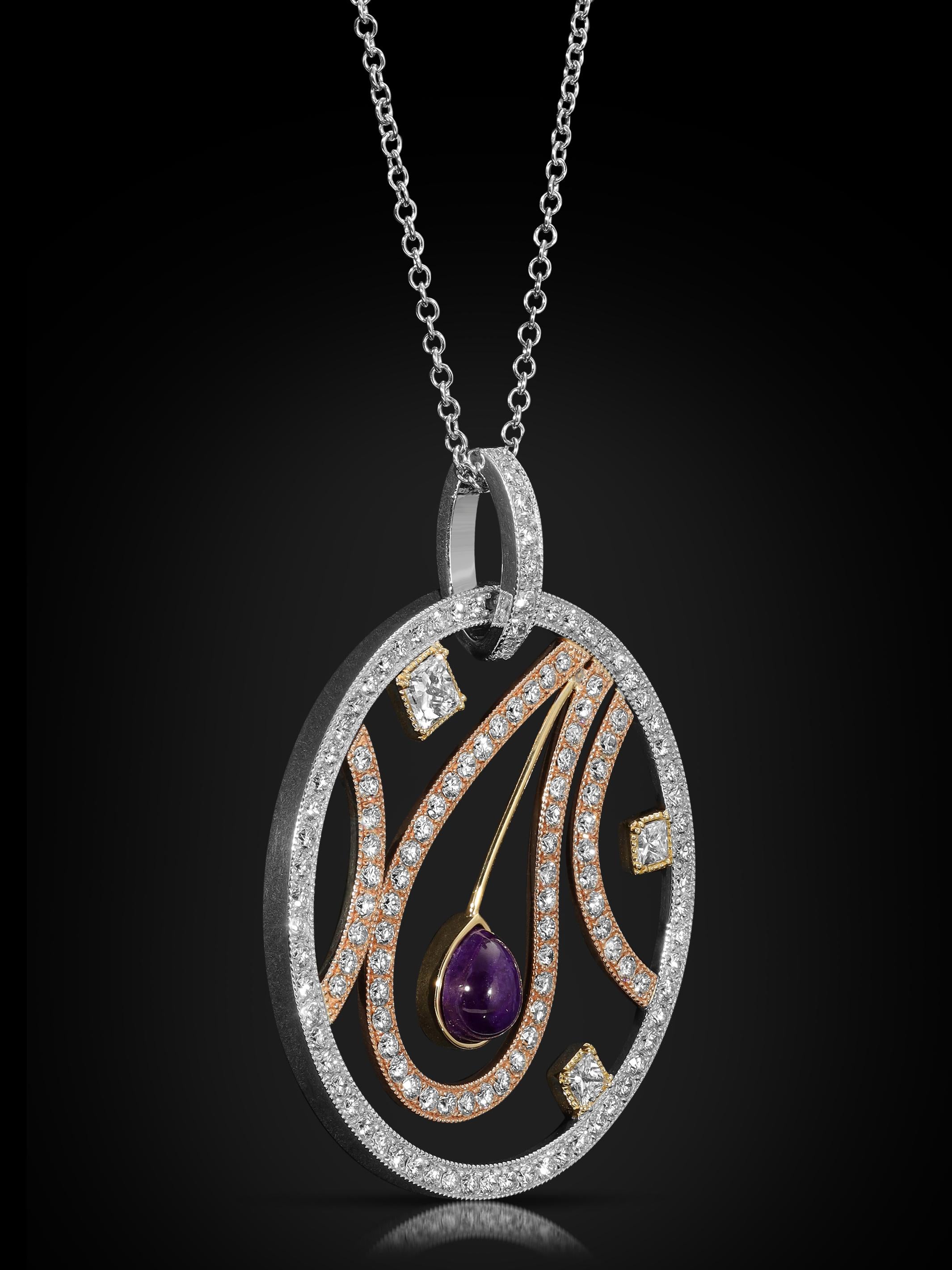 Contemporaneo Comme une Fleur ~ Collana con pavé di diamanti VS e cerchio di Sugilite in oro 18k in vendita