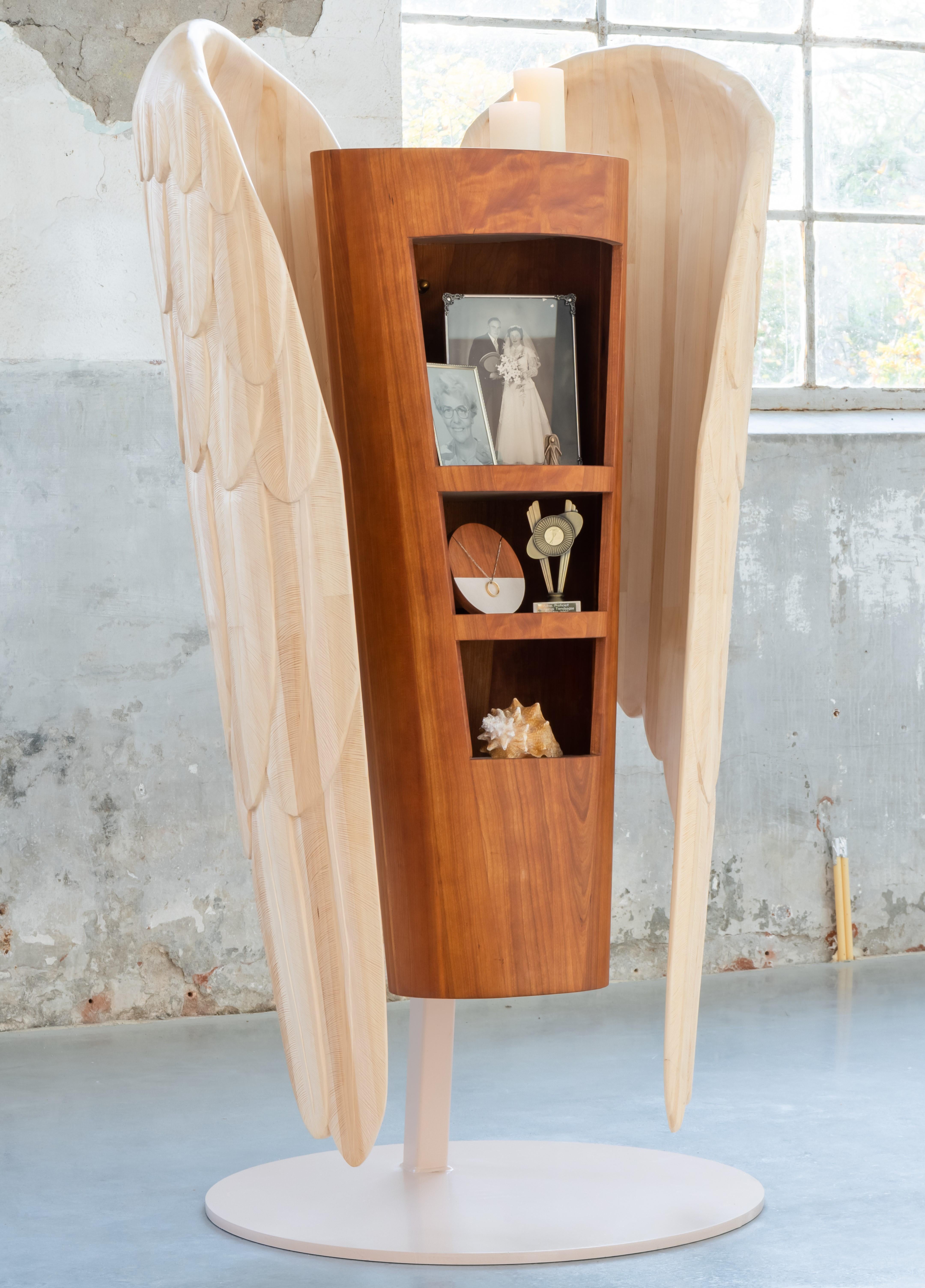 XXI secolo e contemporaneo Armadio commemorativo in legno di tiglio e ciliegio, Paesi Bassi By Sordile in vendita