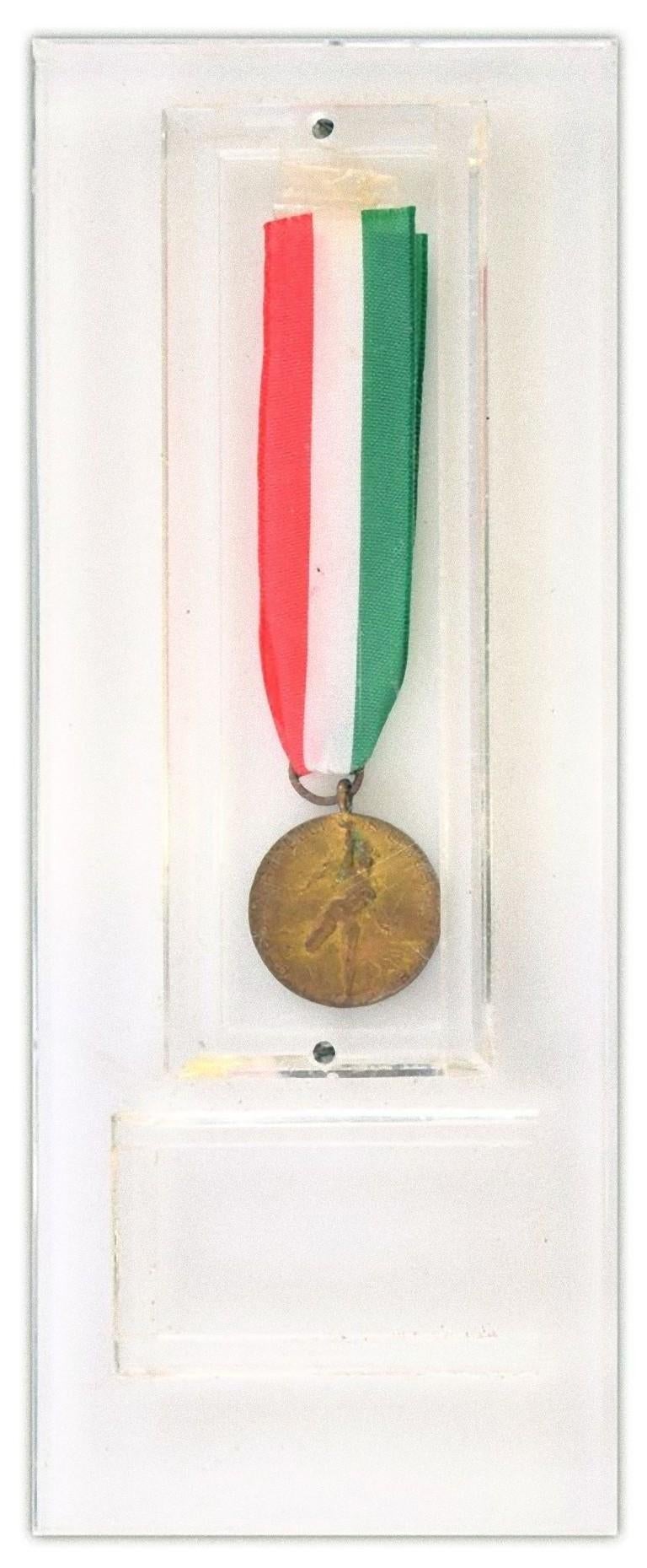 Commemorative Garibaldi Bronze Medal by Italian Manufacture, 20th Century For Sale 1