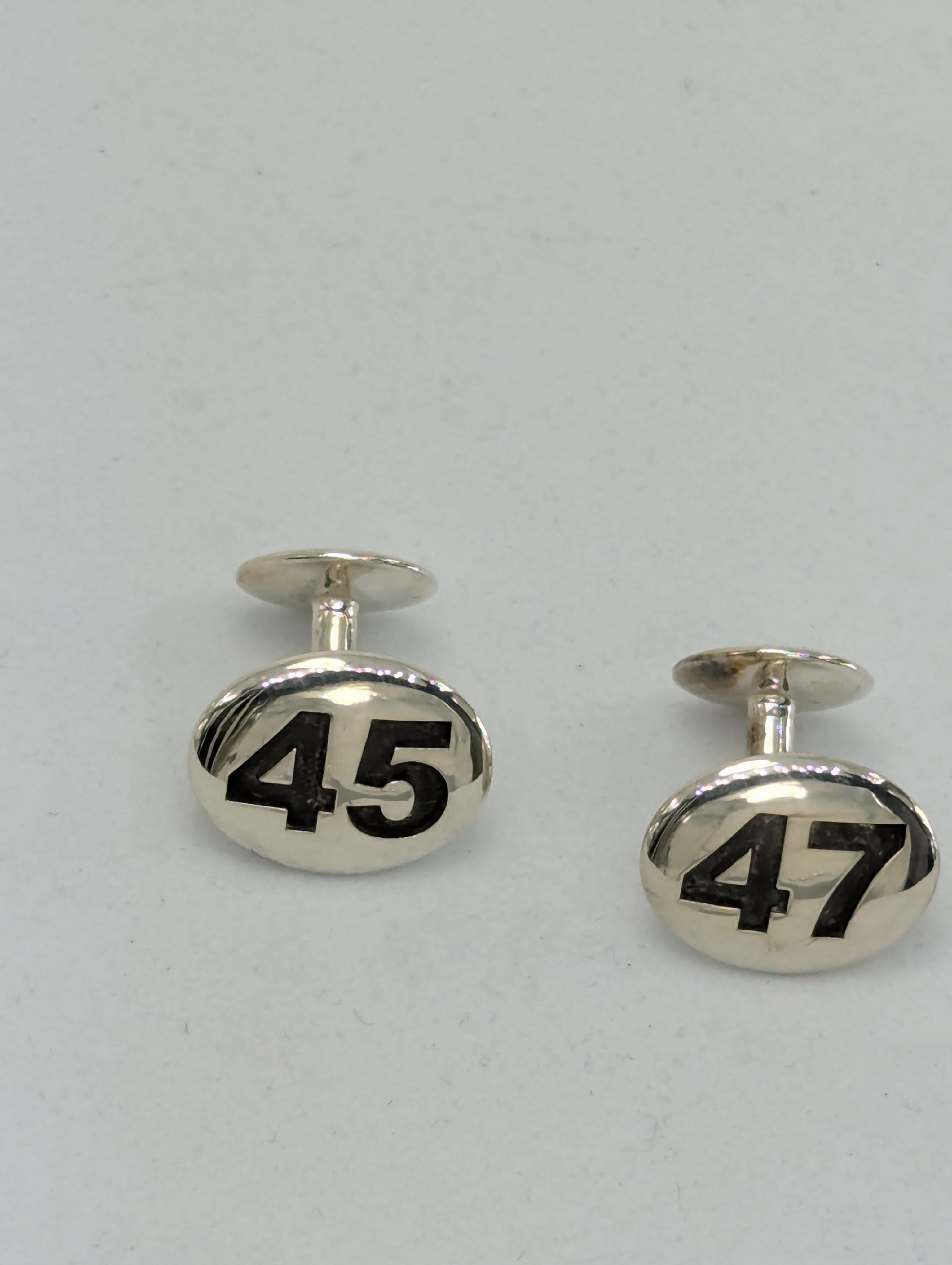 Contemporain Boutons de manchette du président Trump, 45e et 47e en vente