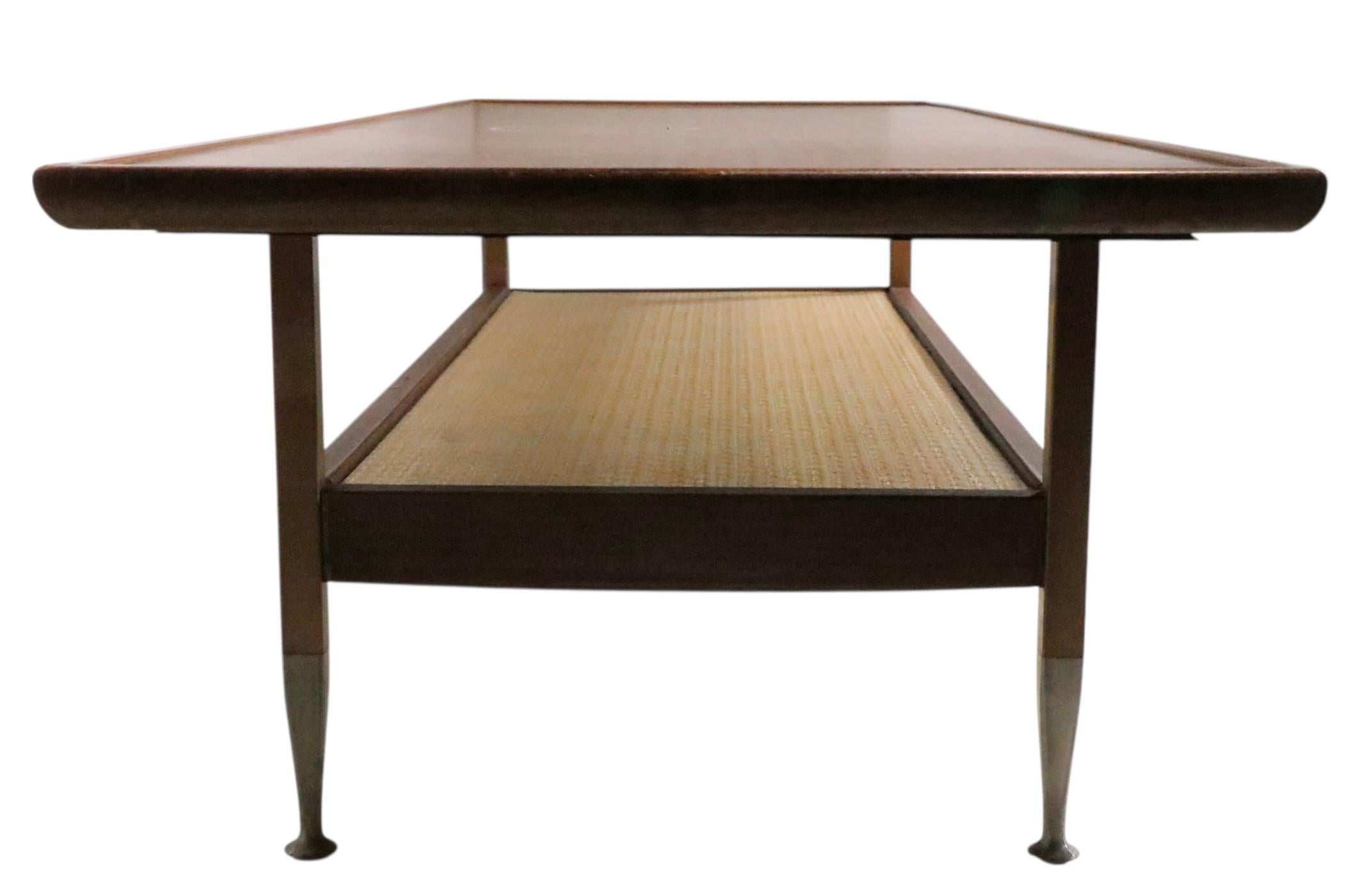 Mesa baja Mid Century de calidad comercial en venta 6