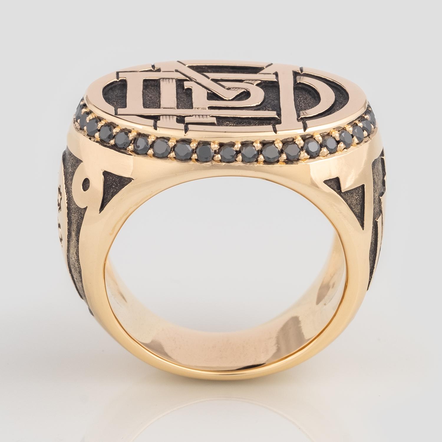 For Sale:  Commission a Personalized Monogram Signet Ring 3