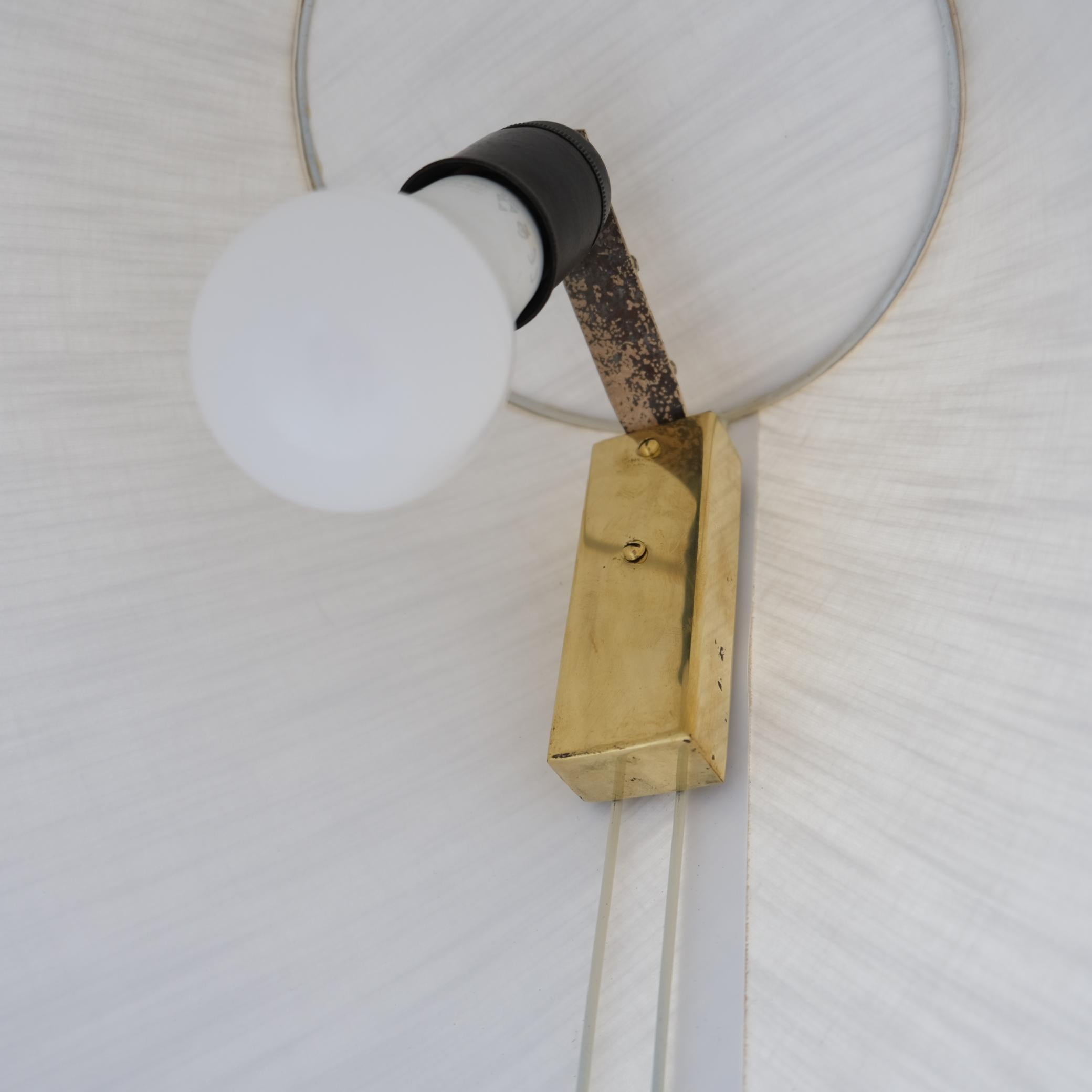 Lampadaire de commande Paavo Tynell 9617, lin, laiton et rotin Taito, années 1950 en vente 2