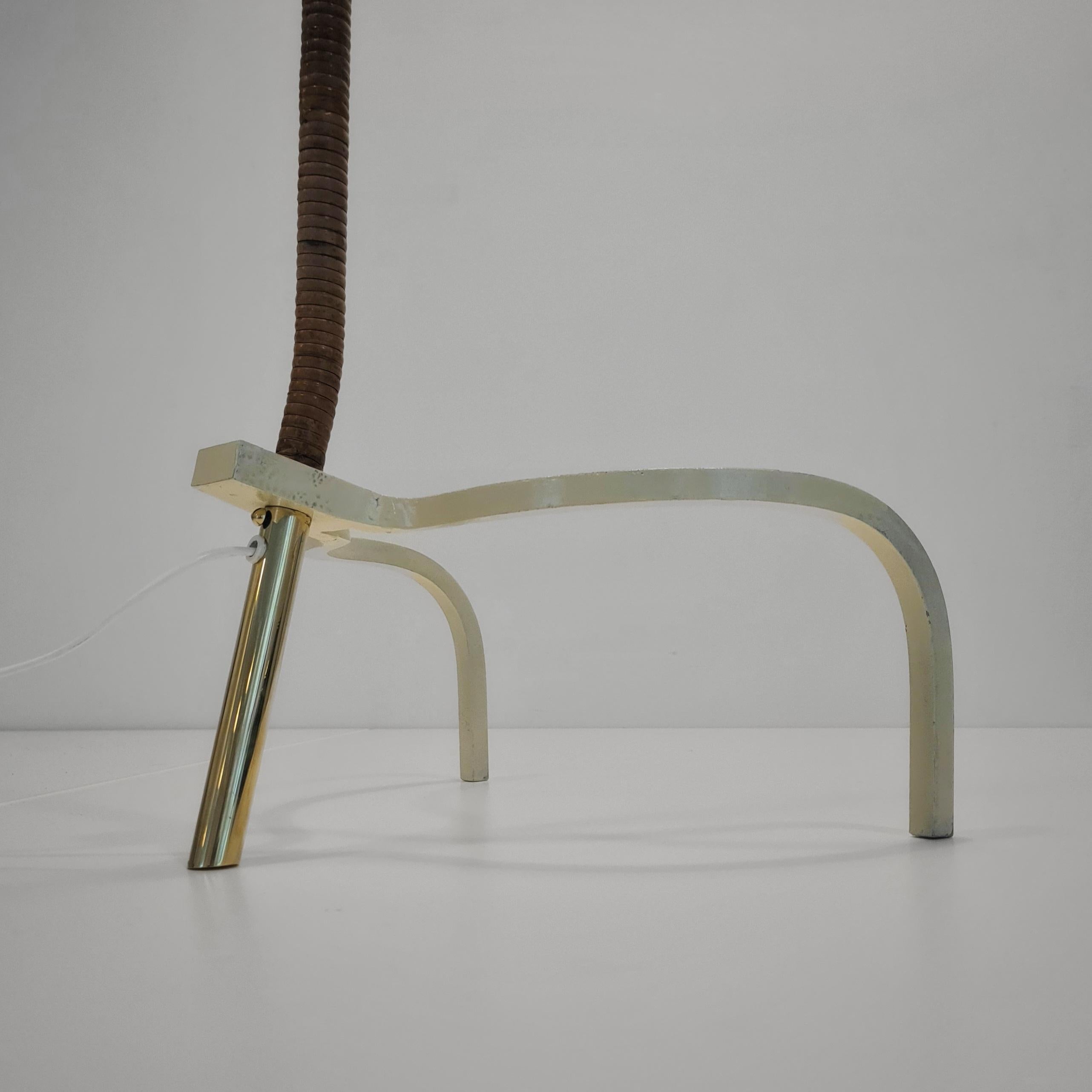 Commissioned Paavo Tynell Floor Lamp Model 9617, Taito In Good Condition For Sale In Helsinki, FI