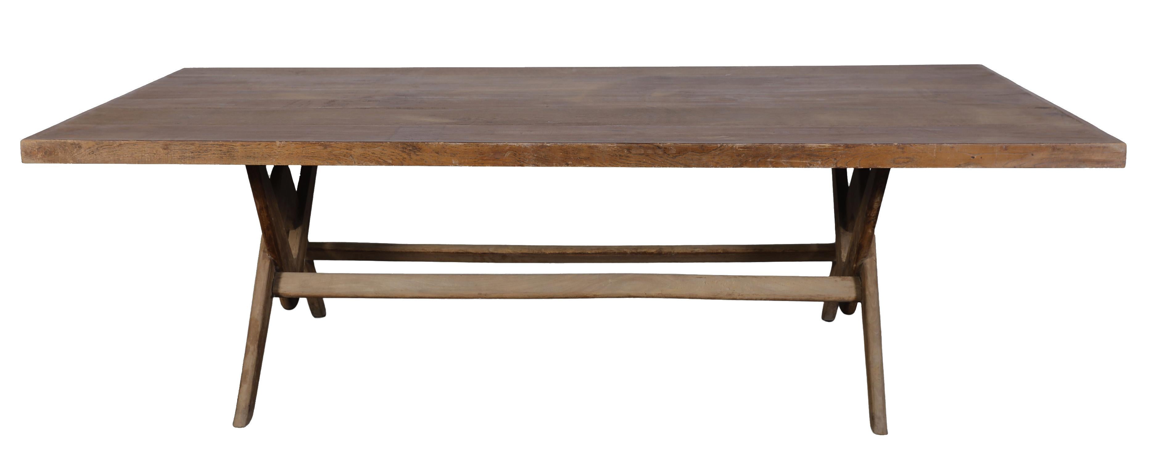 Mid-Century Modern Table de commission par Pierre Jeanneret et Le Corbusier LC/PJ-TAT-14-A en vente