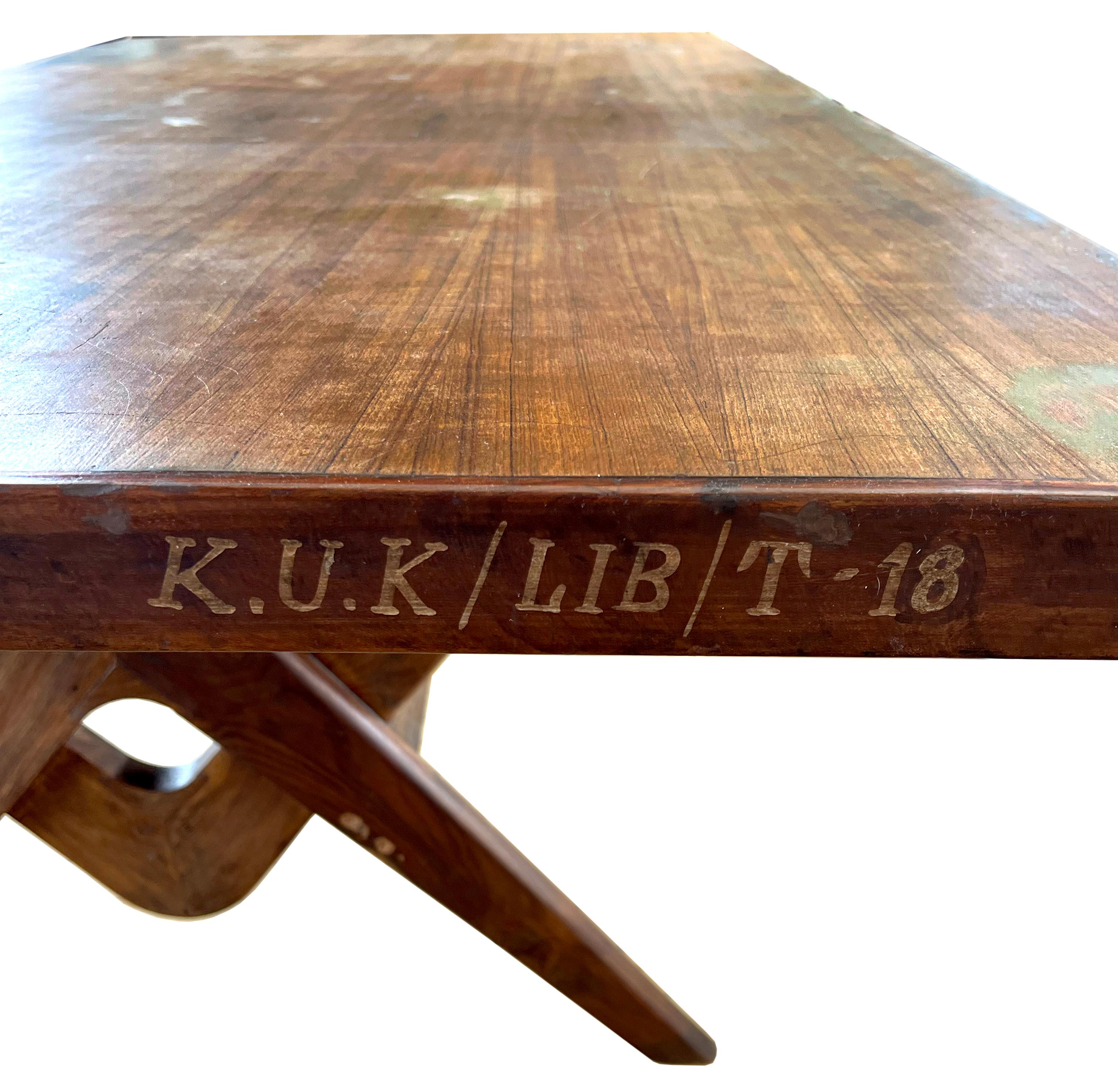 Committee Table by Pierre Jeanneret and Le Corbusier LC/PJ-TAT-14-A In Fair Condition In Toronto, Ontario