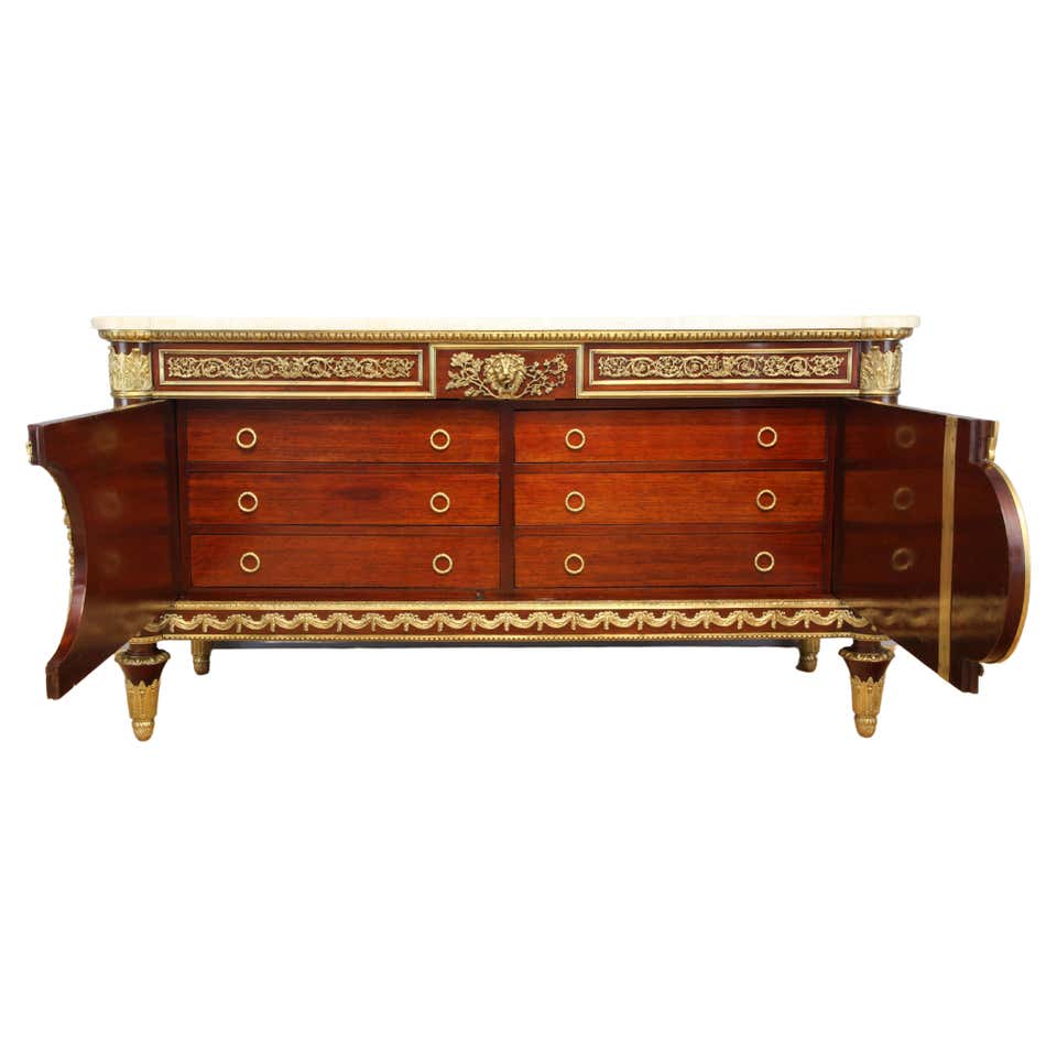 Louis Xvi Commode A Vantaux - 7 For Sale on 1stDibs
