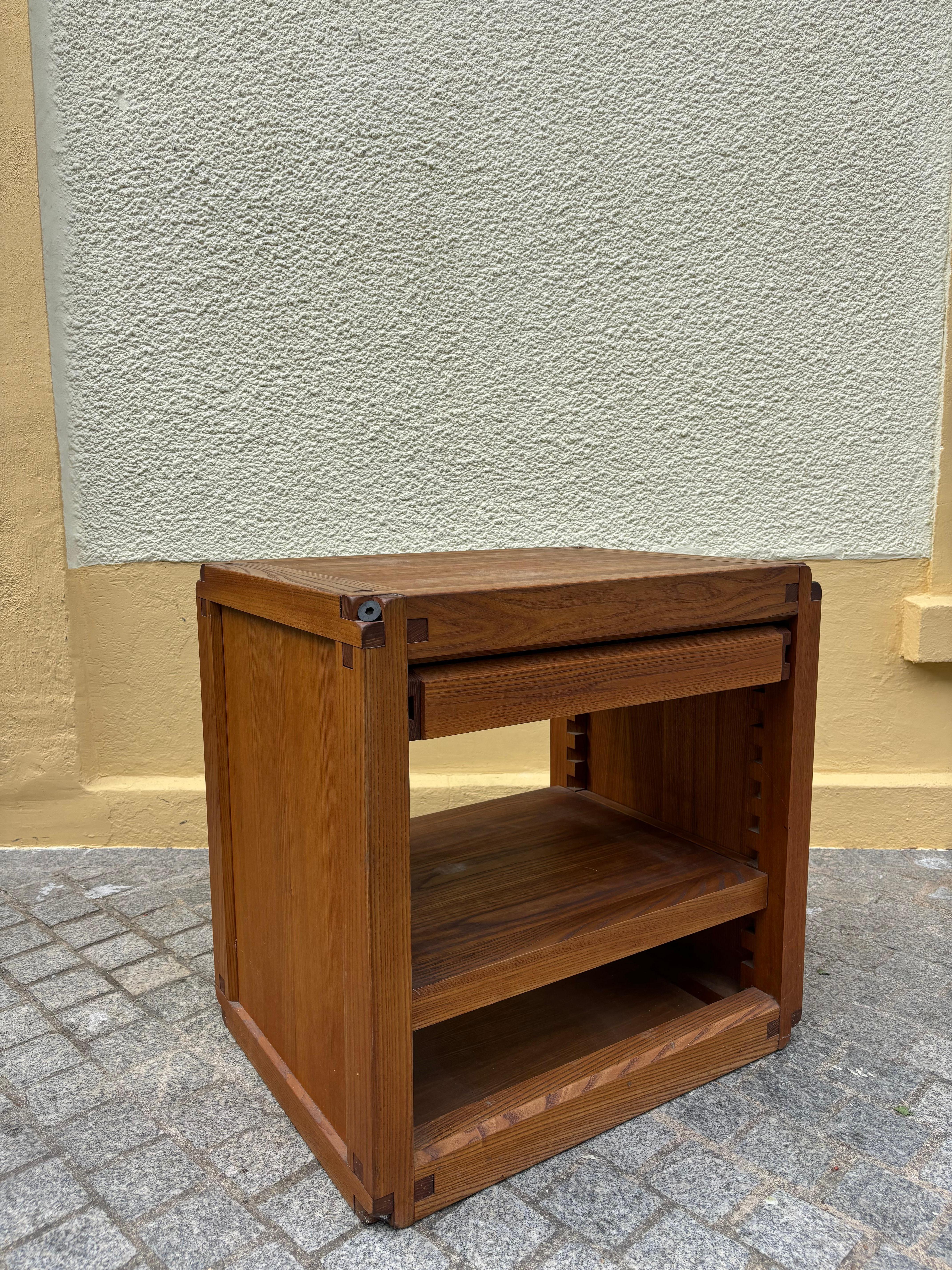 Francese Commode di Pierre Chapo in vendita