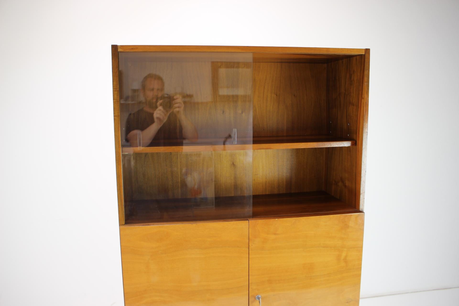 Commode ZNZ Bratislava, Tchécoslovaquie, années 1960 en vente 1
