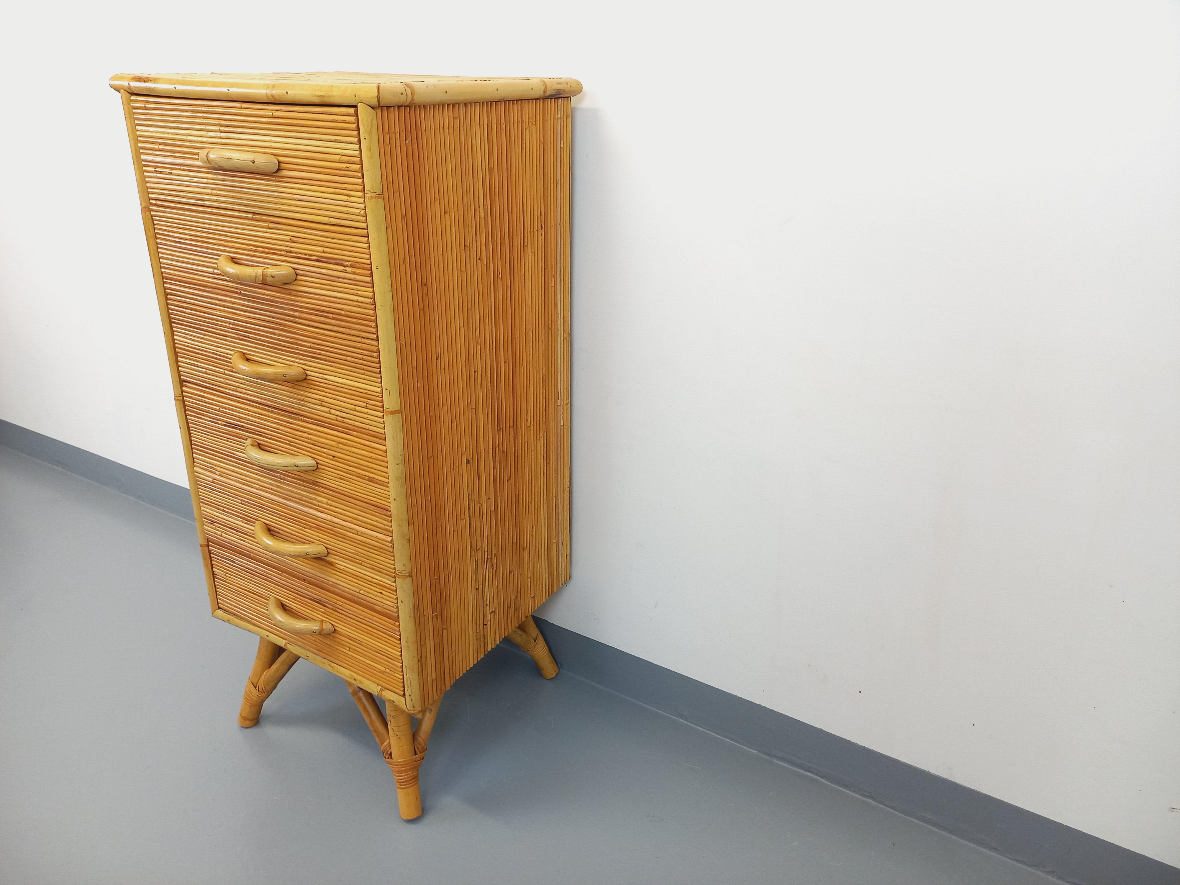 Rattan Commode chiffonnier vintage en rotin degli anni '70 in vendita