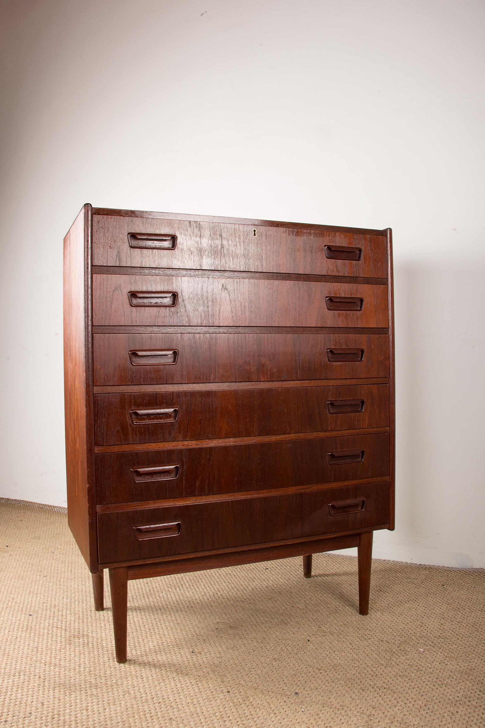 Kommode, dänischer Teakholz-Chiffonier von Gunnar Nielsen Tibergaard, 1960. im Angebot 11