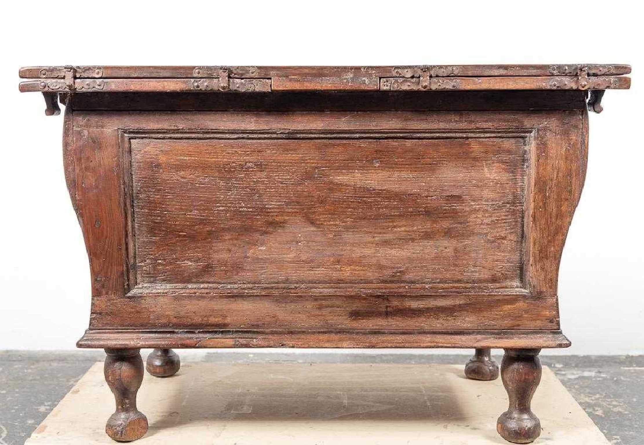 Baroque Commode, Early 18th Century
