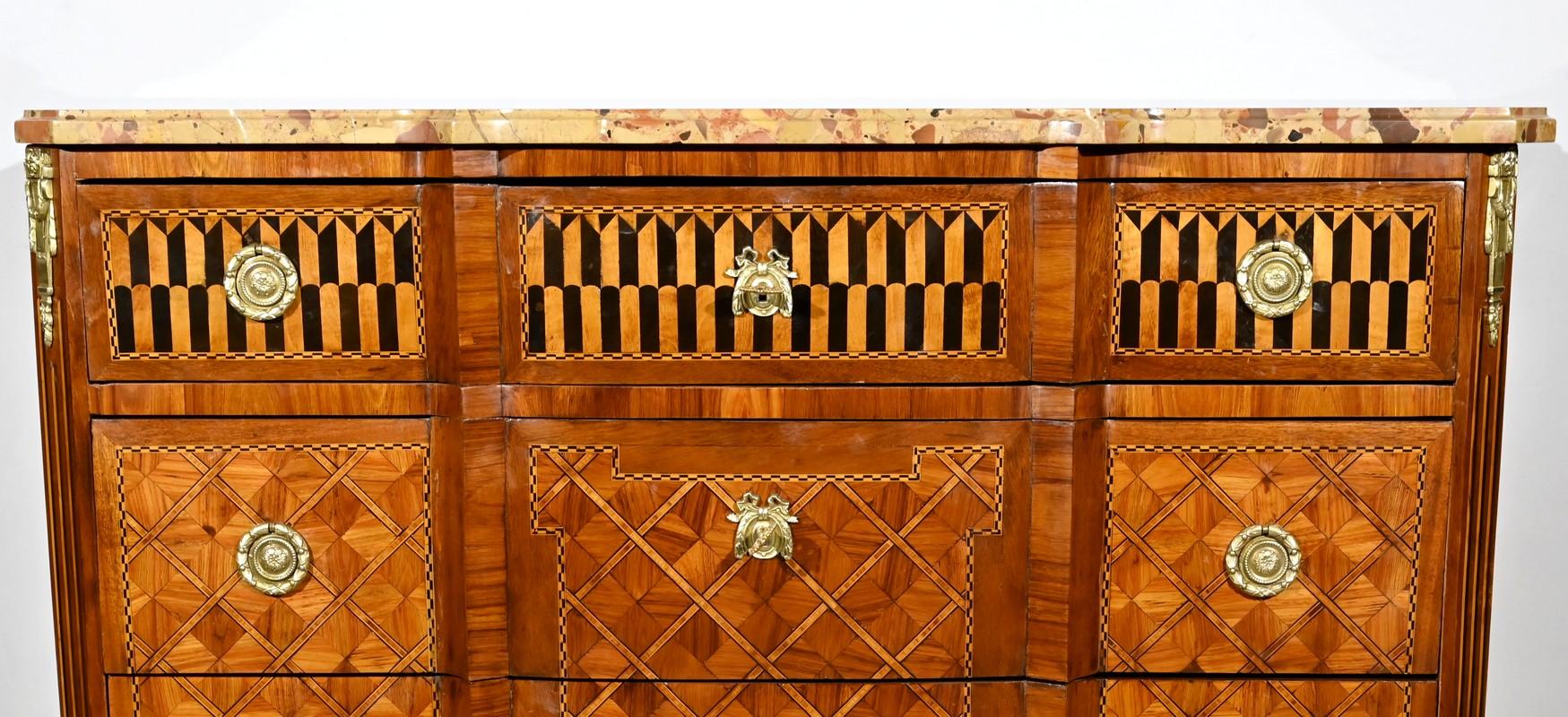 Cassettiera in palissandro e mogano, transizione Luigi XV / Luigi XVI - Fine '1 in vendita 4
