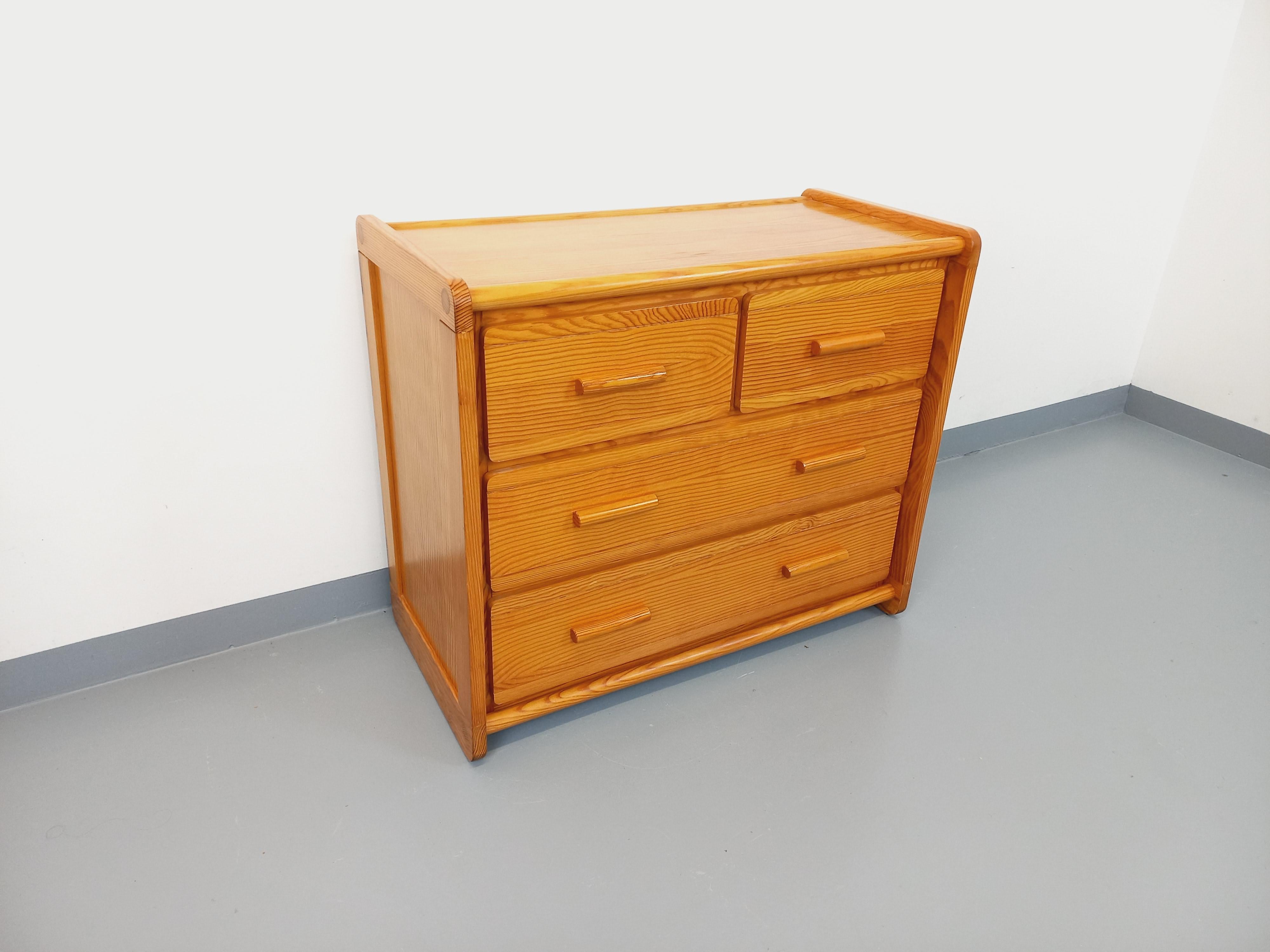 Francese Commode en pin Gautier vintage des années 70 80 in vendita