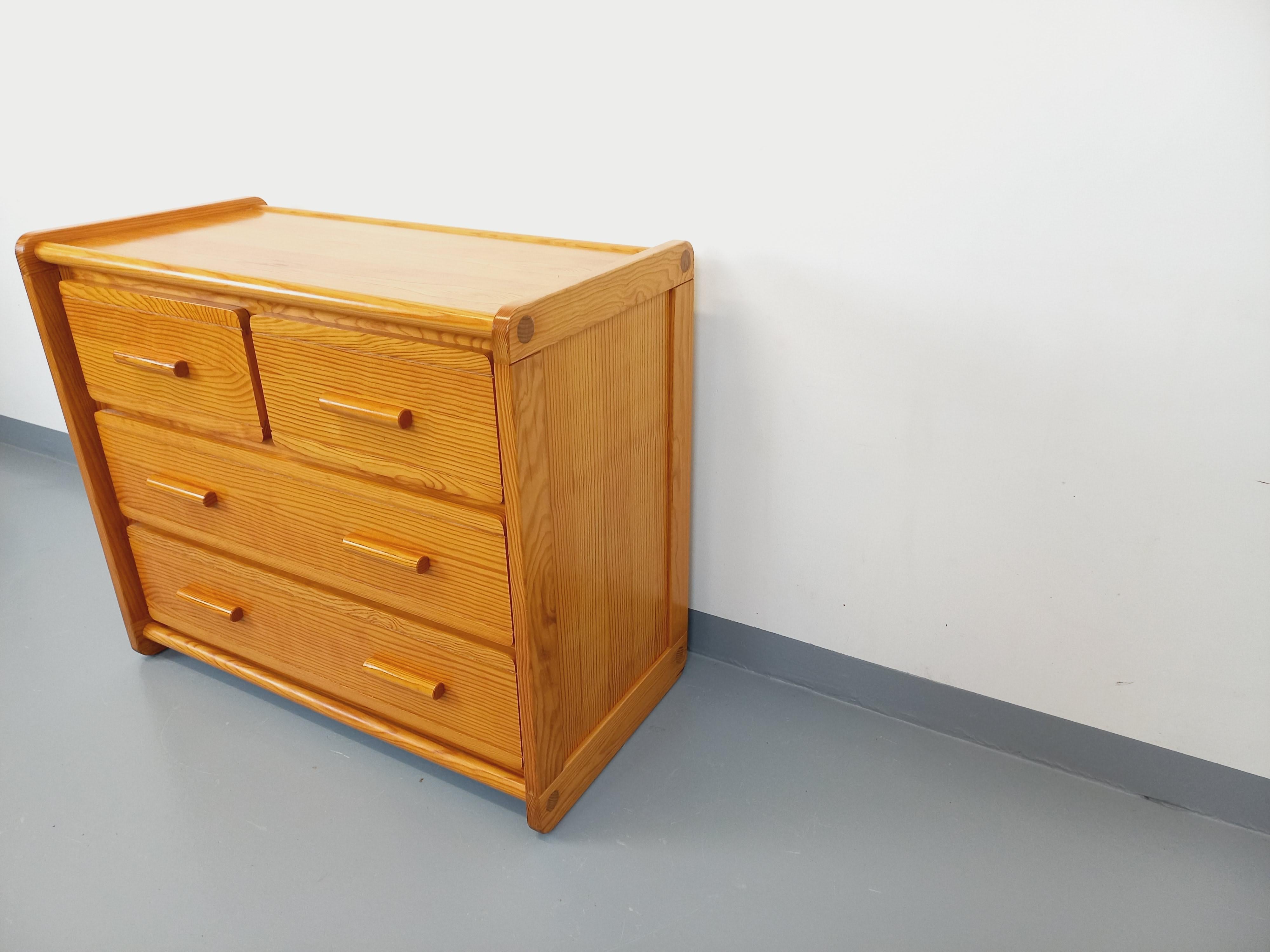 Commode en pin Gautier vintage des années 70 80 In condizioni buone in vendita a BESANÇON, FR