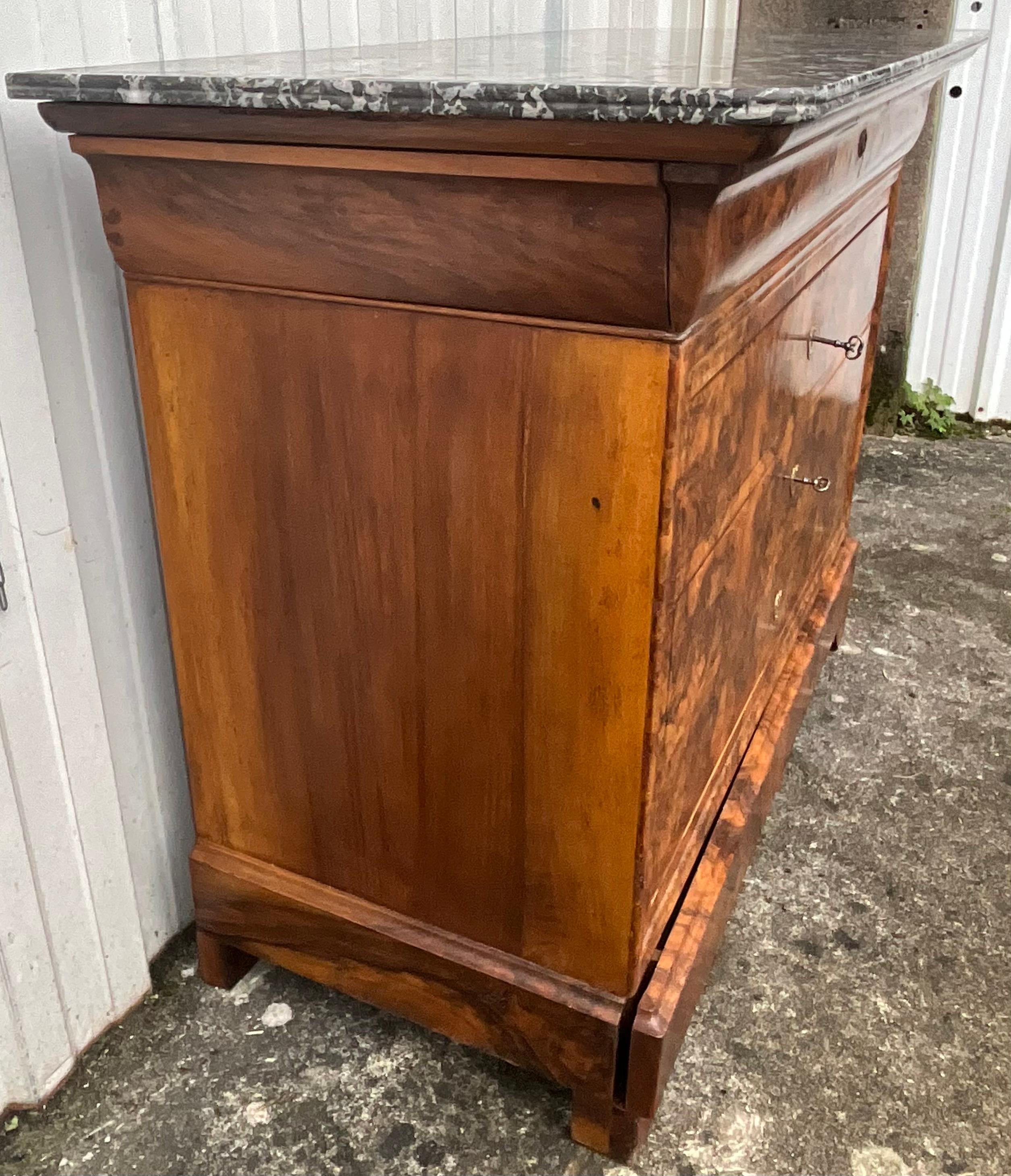 French chest of drawers Louis Philippe mid 19th ronce of walnut 2