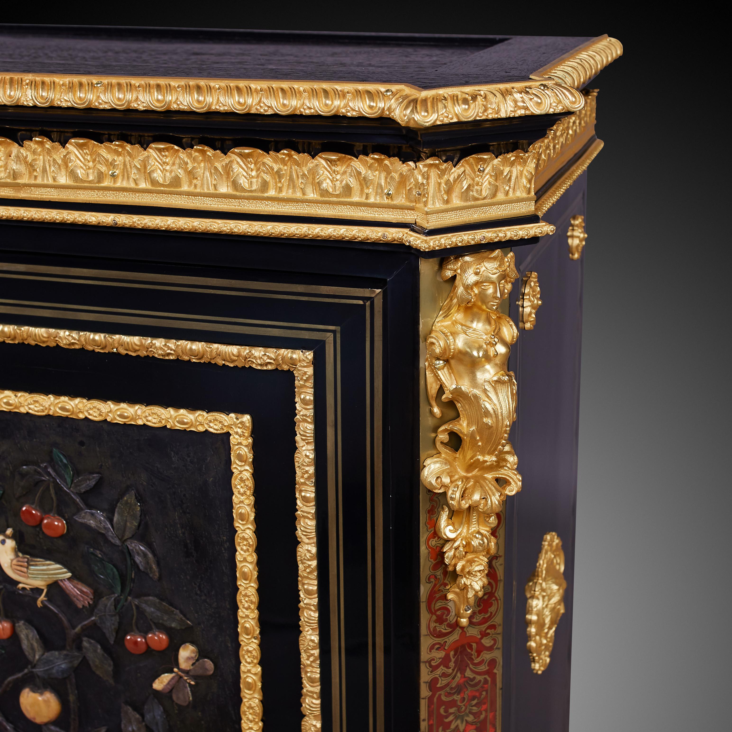 Commode French 19th Century of Napoleon III Period For Sale 7