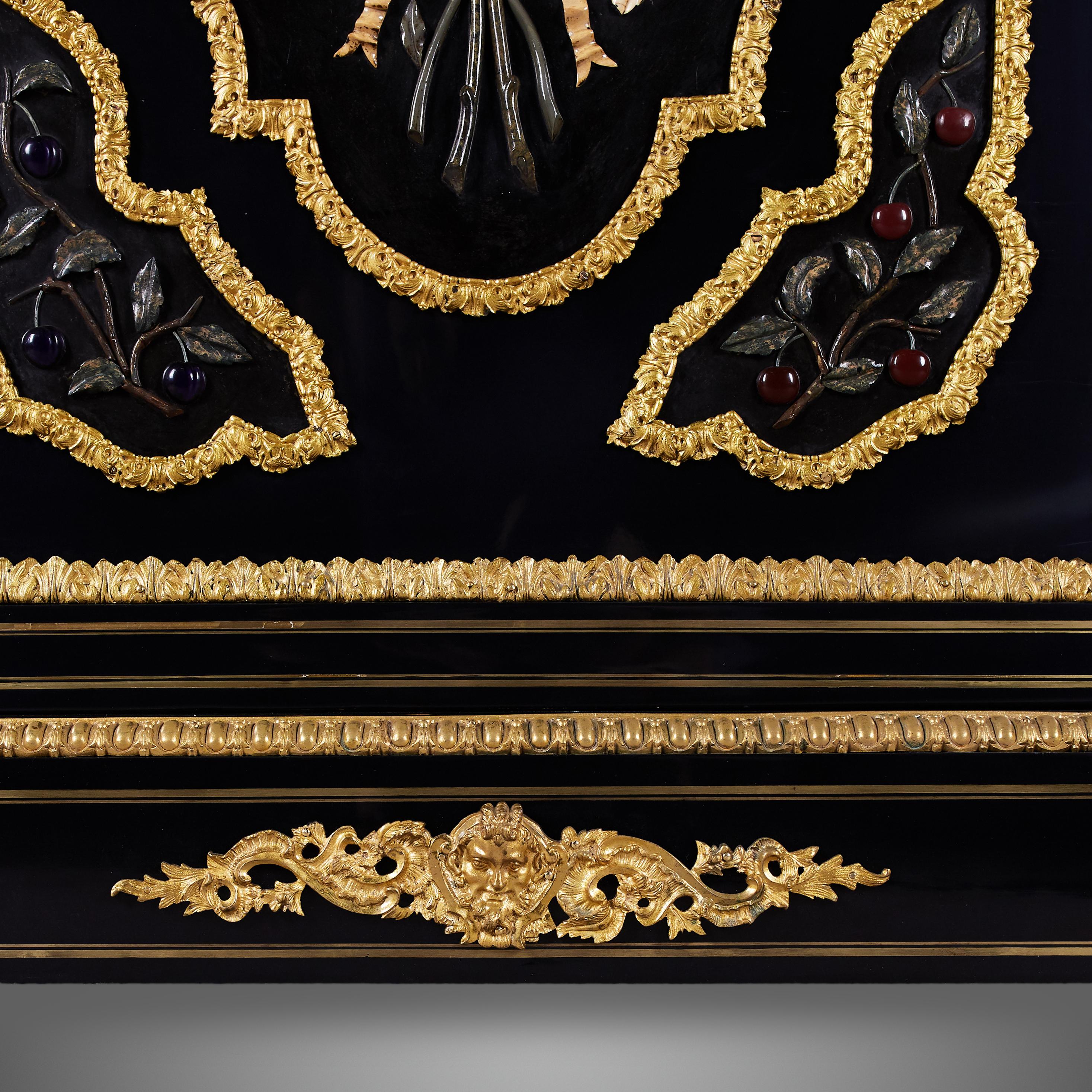 Commode française du 19ème siècle de la période Napoléon III en vente 4