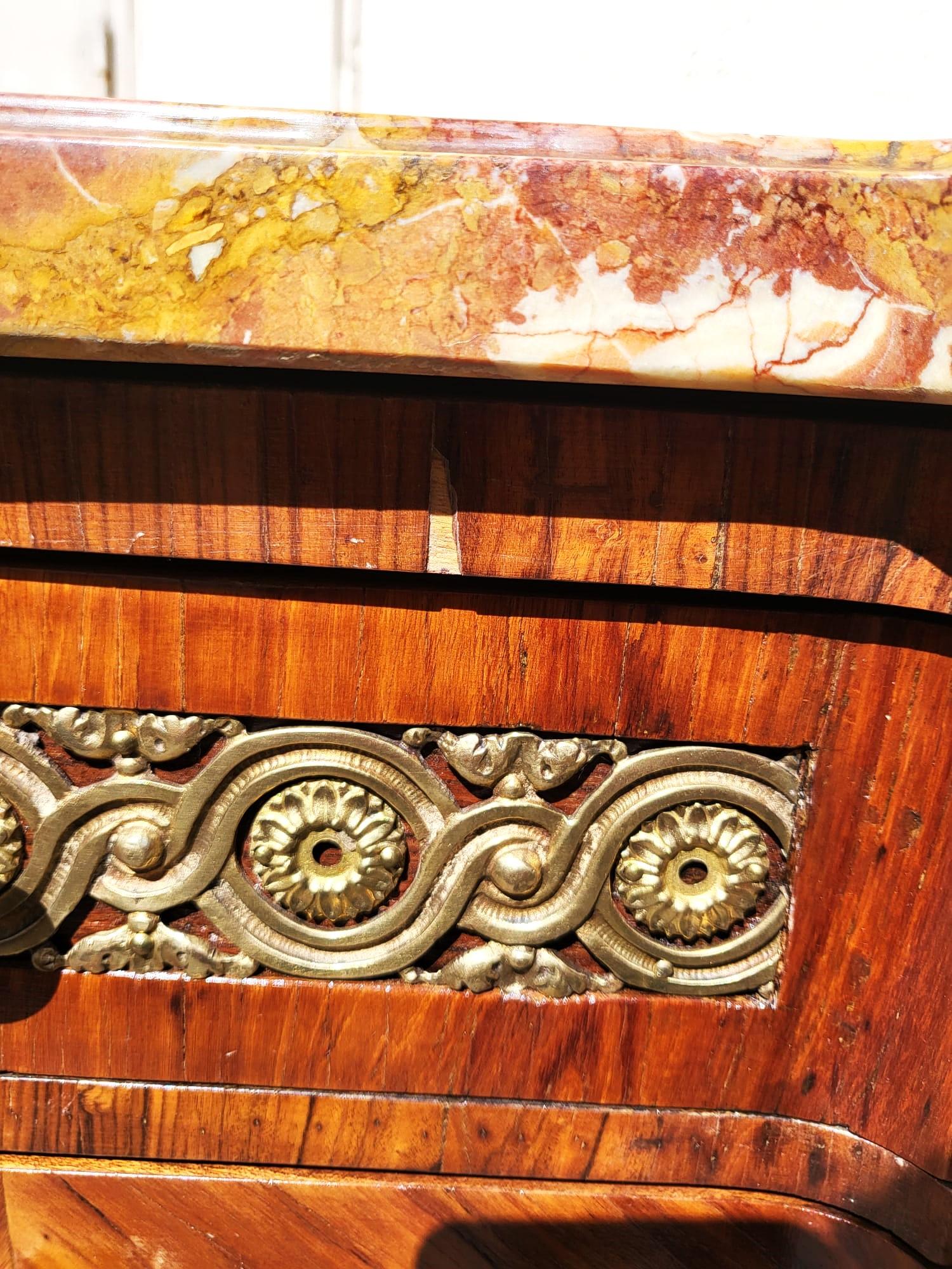 Commode In Marquetry And Bronze, Napoleon III, Early 20th Century For Sale 10
