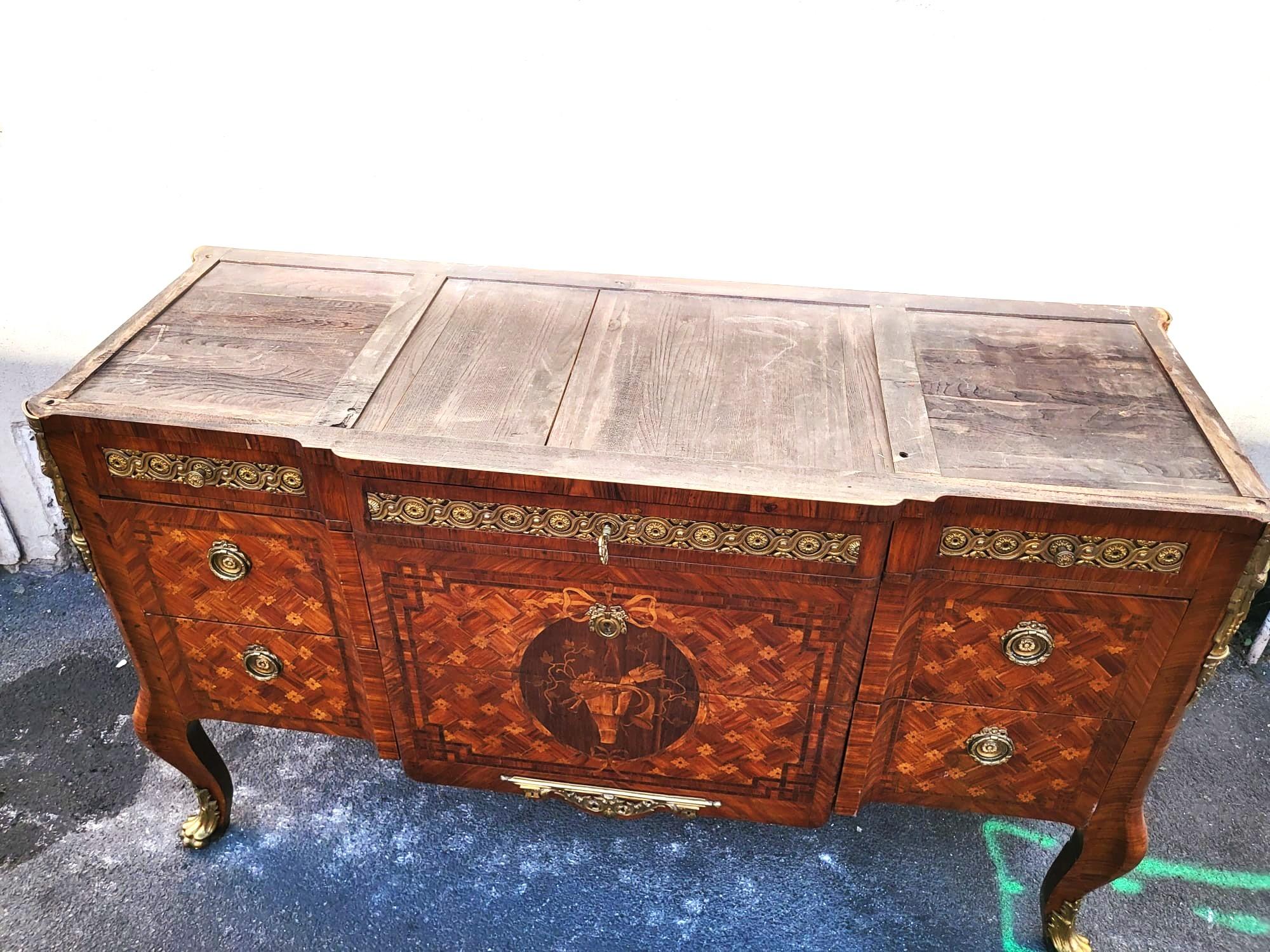 Commode In Marquetry And Bronze, Napoleon III, Early 20th Century For Sale 11