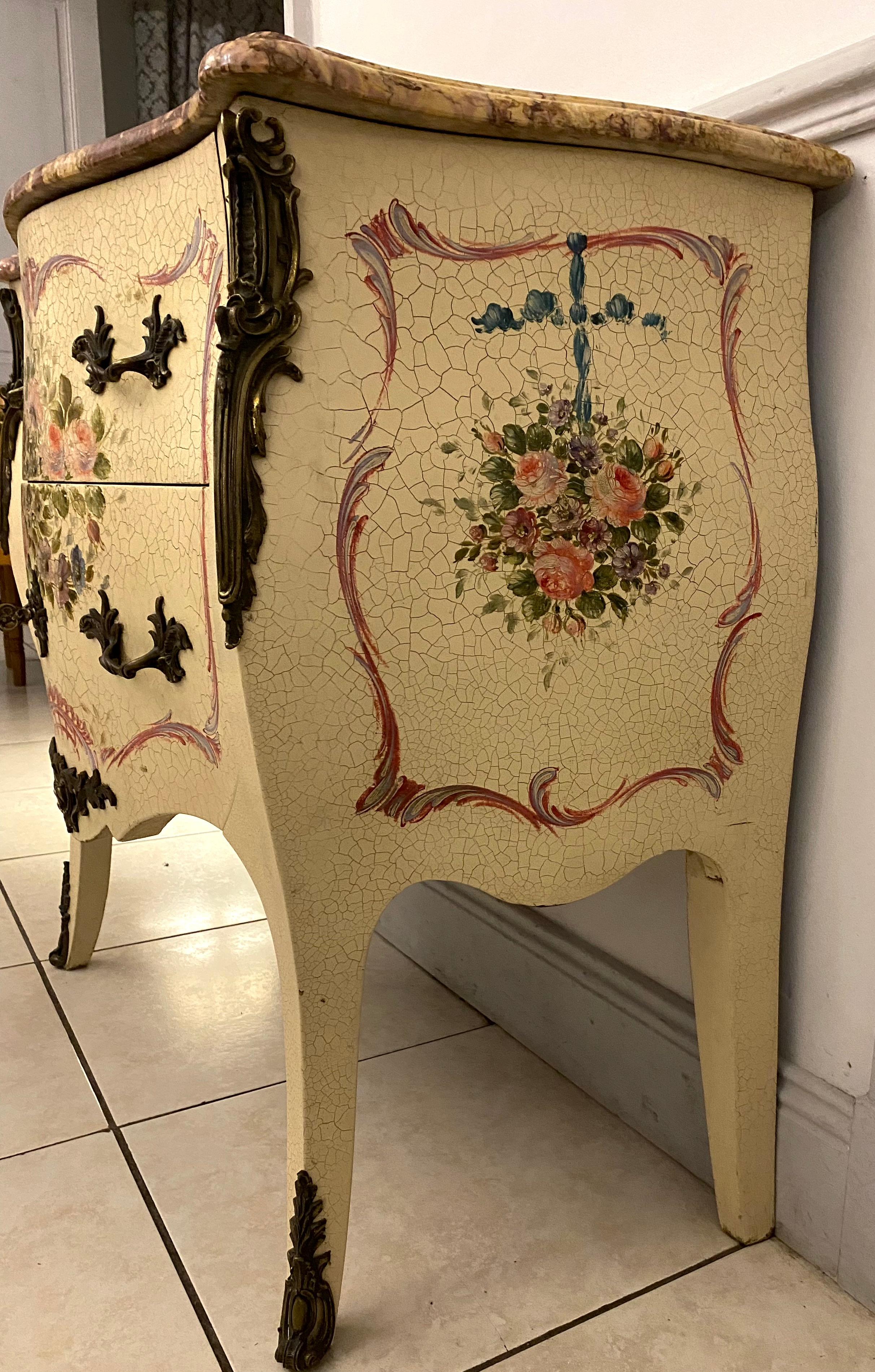 Venetian Commode Painted Wood Marble - Late 19th - Louis XV Style - Venice Italy In Good Condition For Sale In Beuzevillette, FR