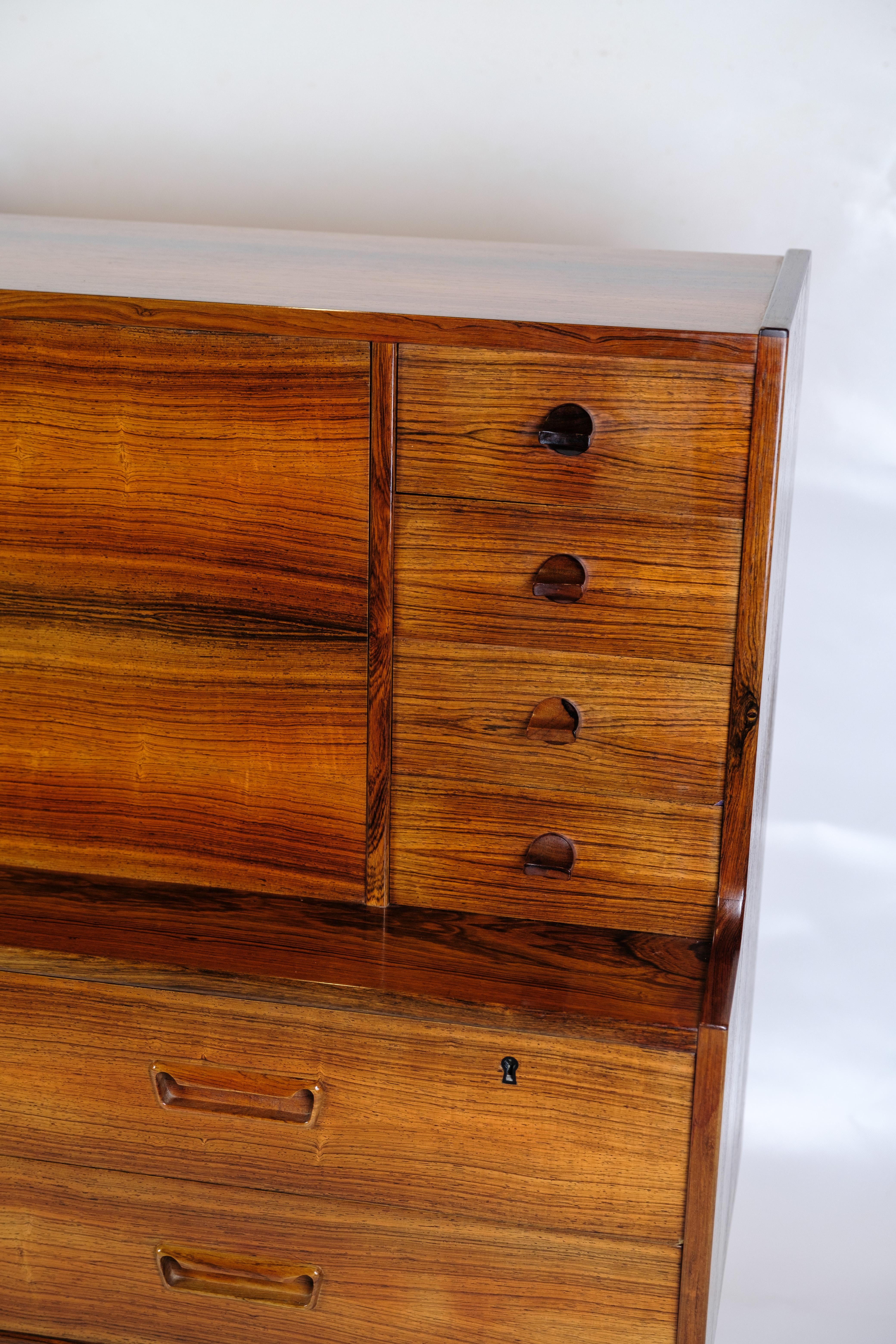 Mid-20th Century Commode in Rosewood With Drawers and Danish Design from the 1960s