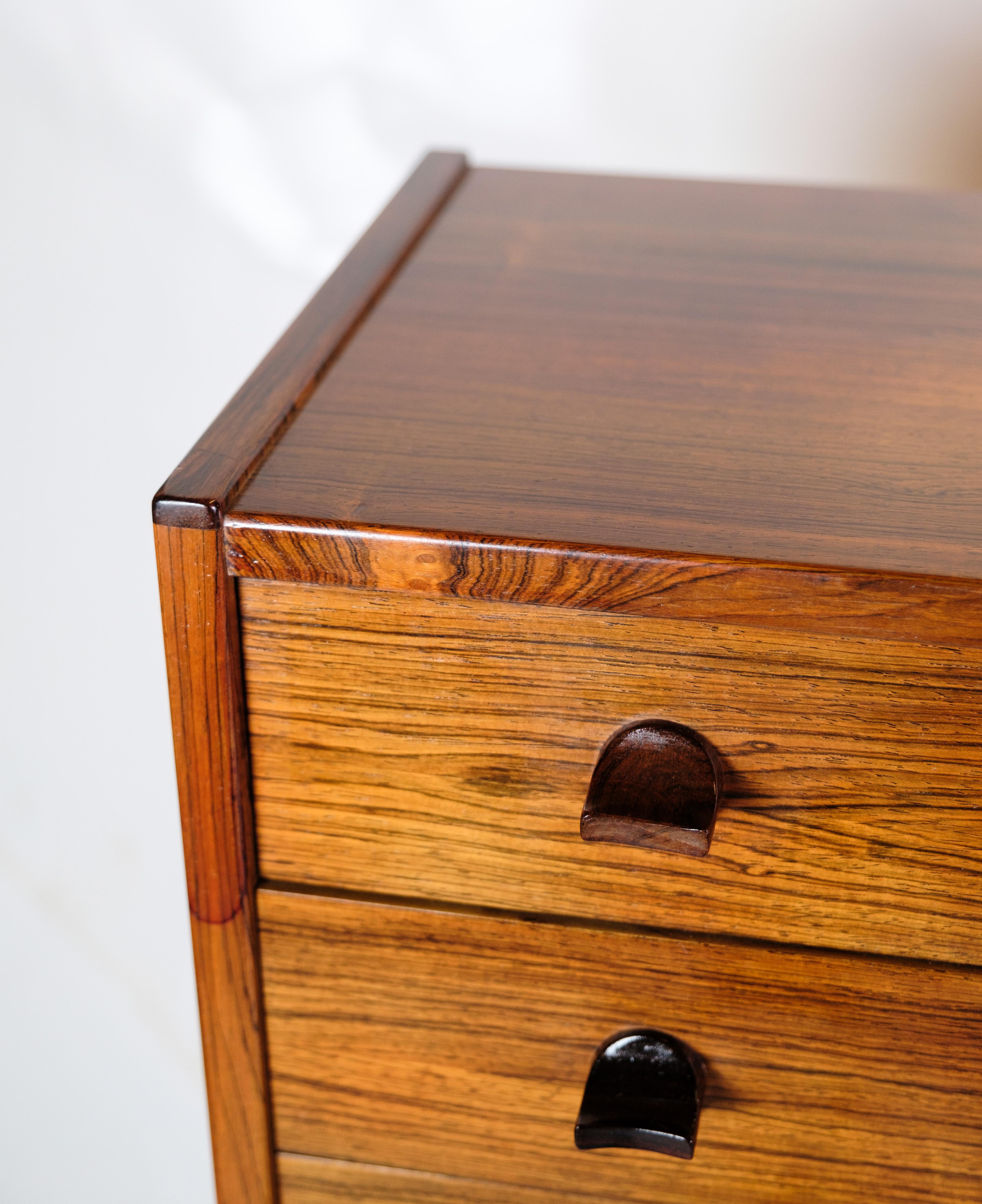 Commode in Rosewood With Drawers and Danish Design from the 1960s 3