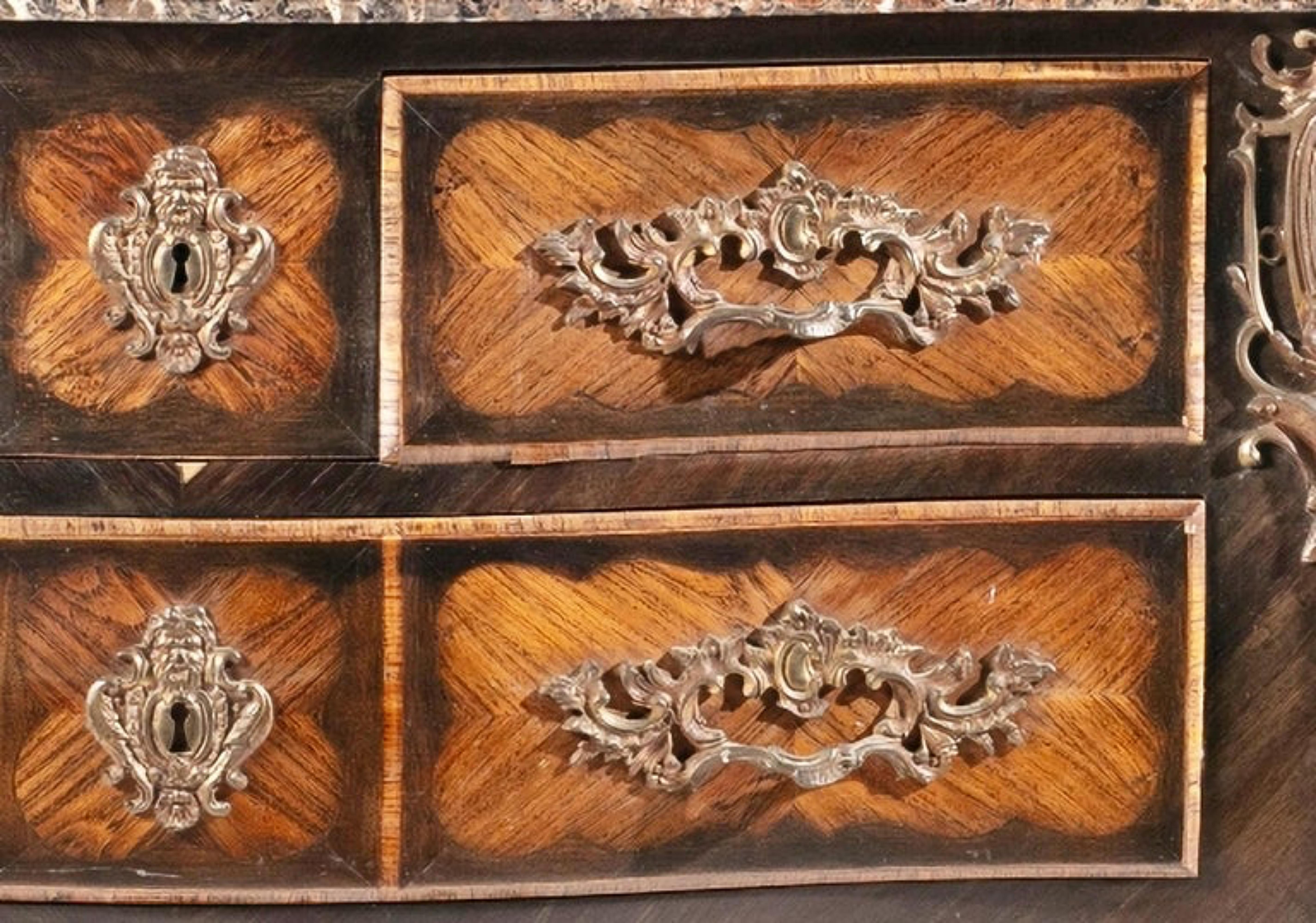 Hand-Crafted COMMODE LOUIS XV  French, late 19th century. For Sale