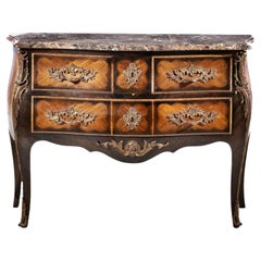 COMMODE LOUIS XV  French, late 19th century.