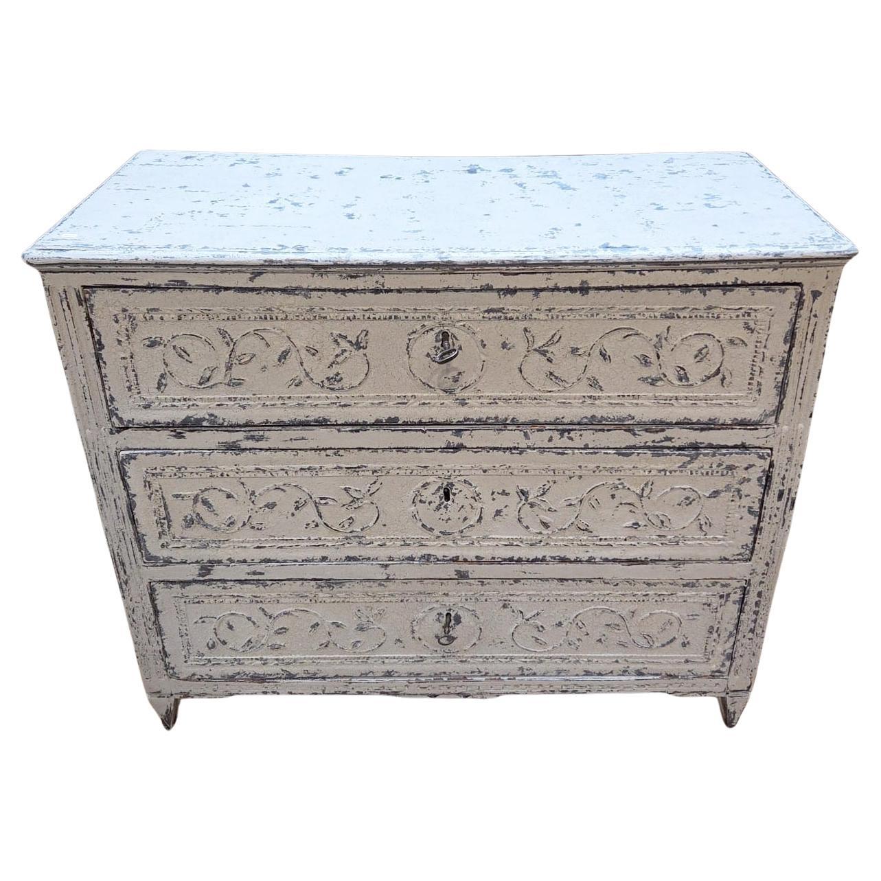 Commode Louis XVI patinée For Sale